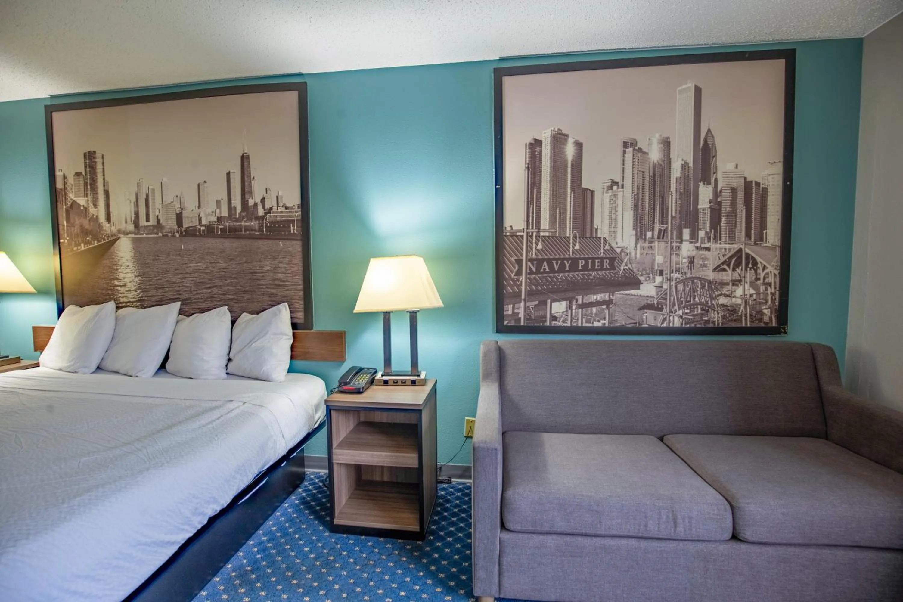 Bed in Super 8 by Wyndham Rockford I-90 Casino District