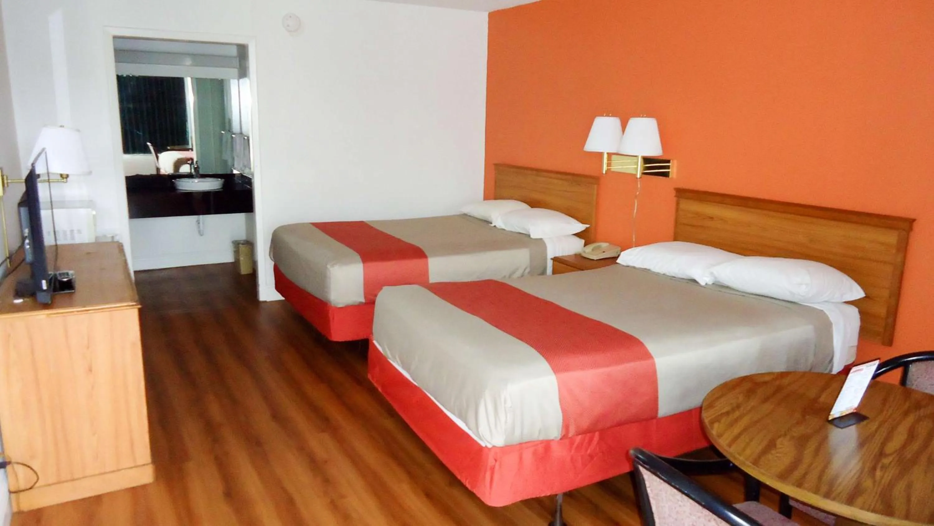 Bedroom, Bed in Motel 6-Natchitoches, LA