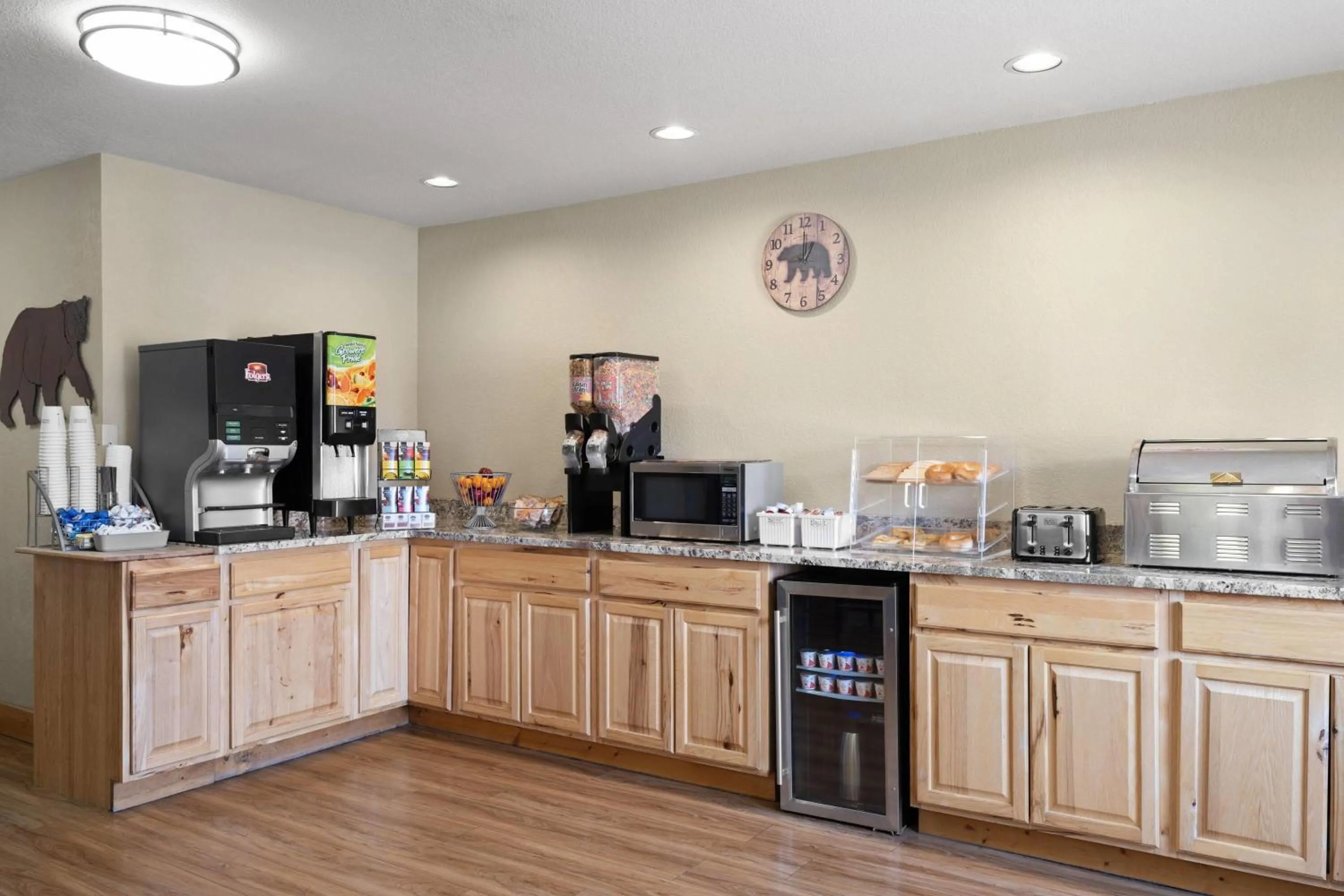 Breakfast in Super 8 by Wyndham Kalispell Glacier National Park