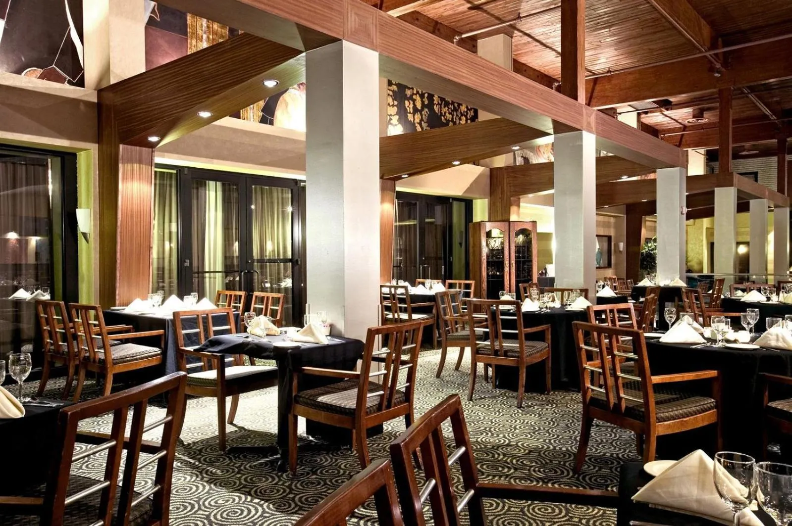 Restaurant/places to eat in Radisson Hotel Hauppauge-Long Island