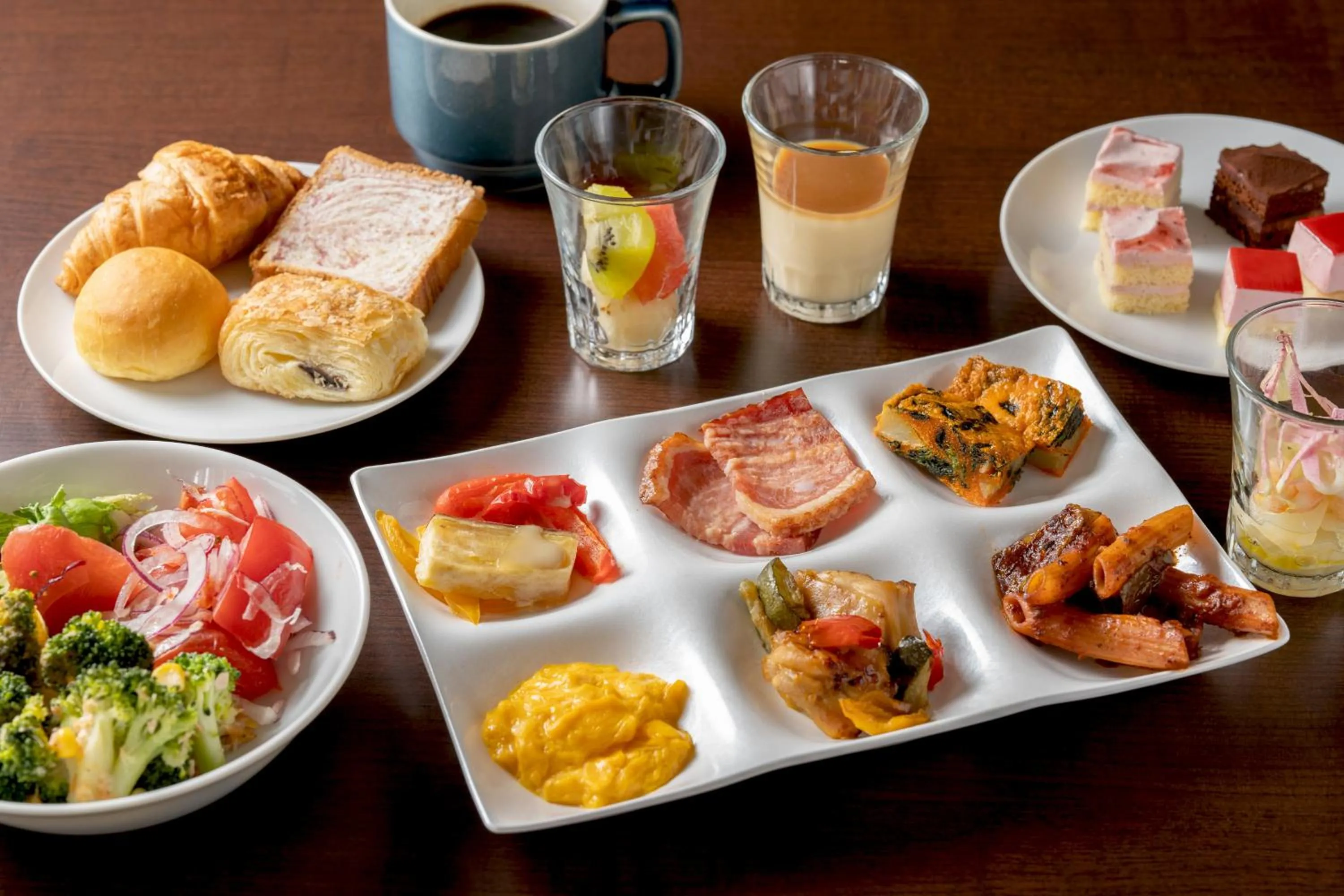 Buffet breakfast in Hotel Vista Premio Kyoto Kawaramachi St