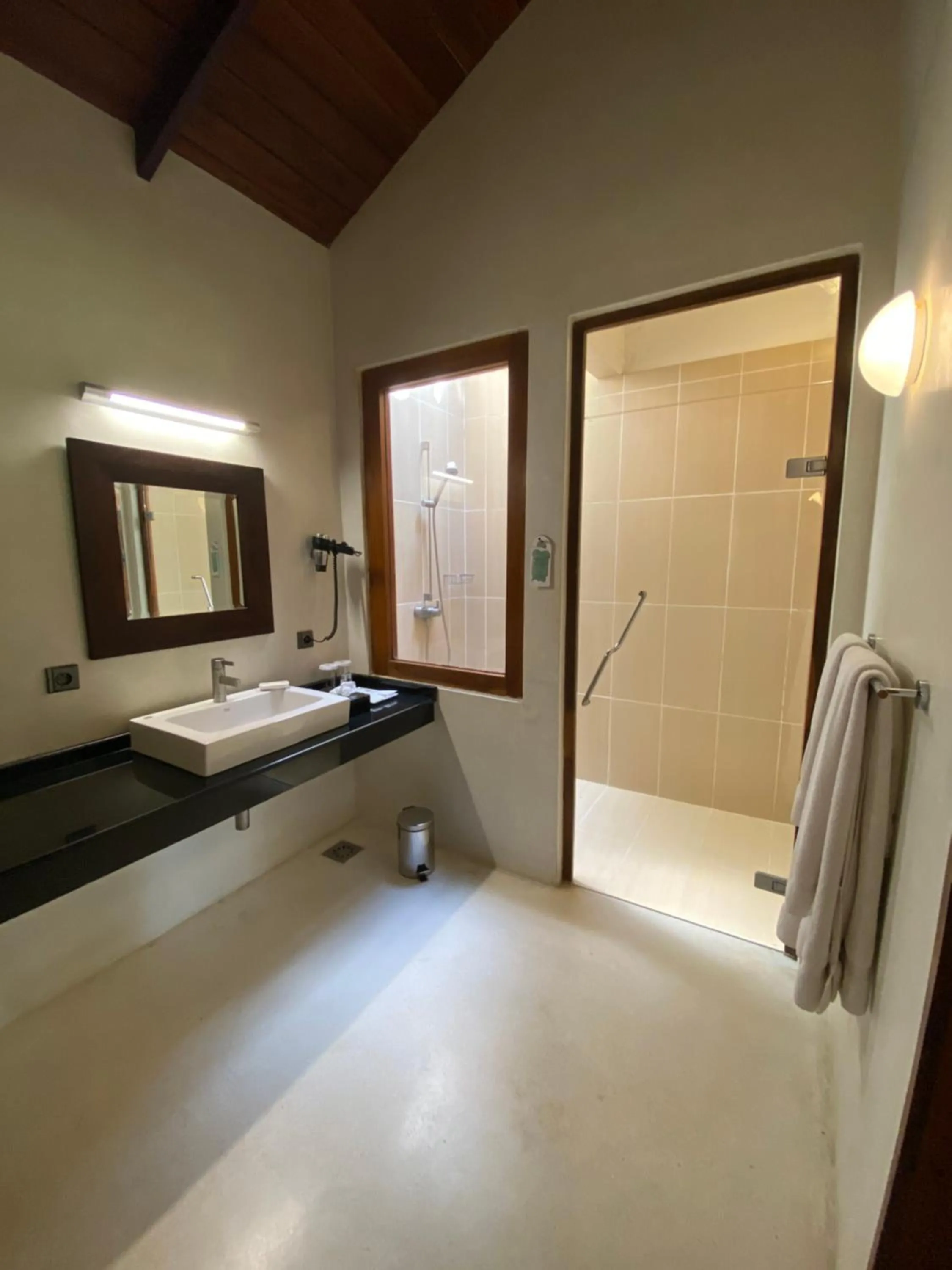 Bathroom in Weligama Bay Resort