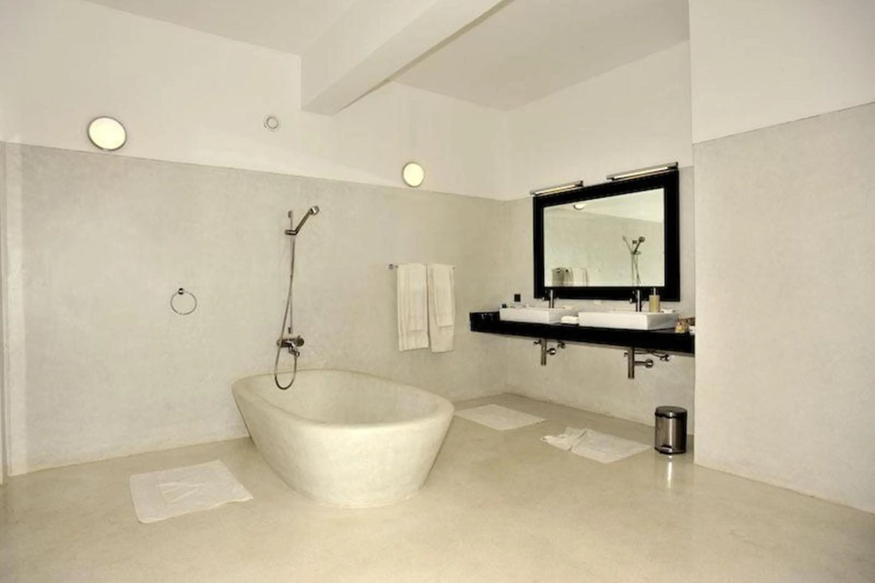 Bathroom in Weligama Bay Resort