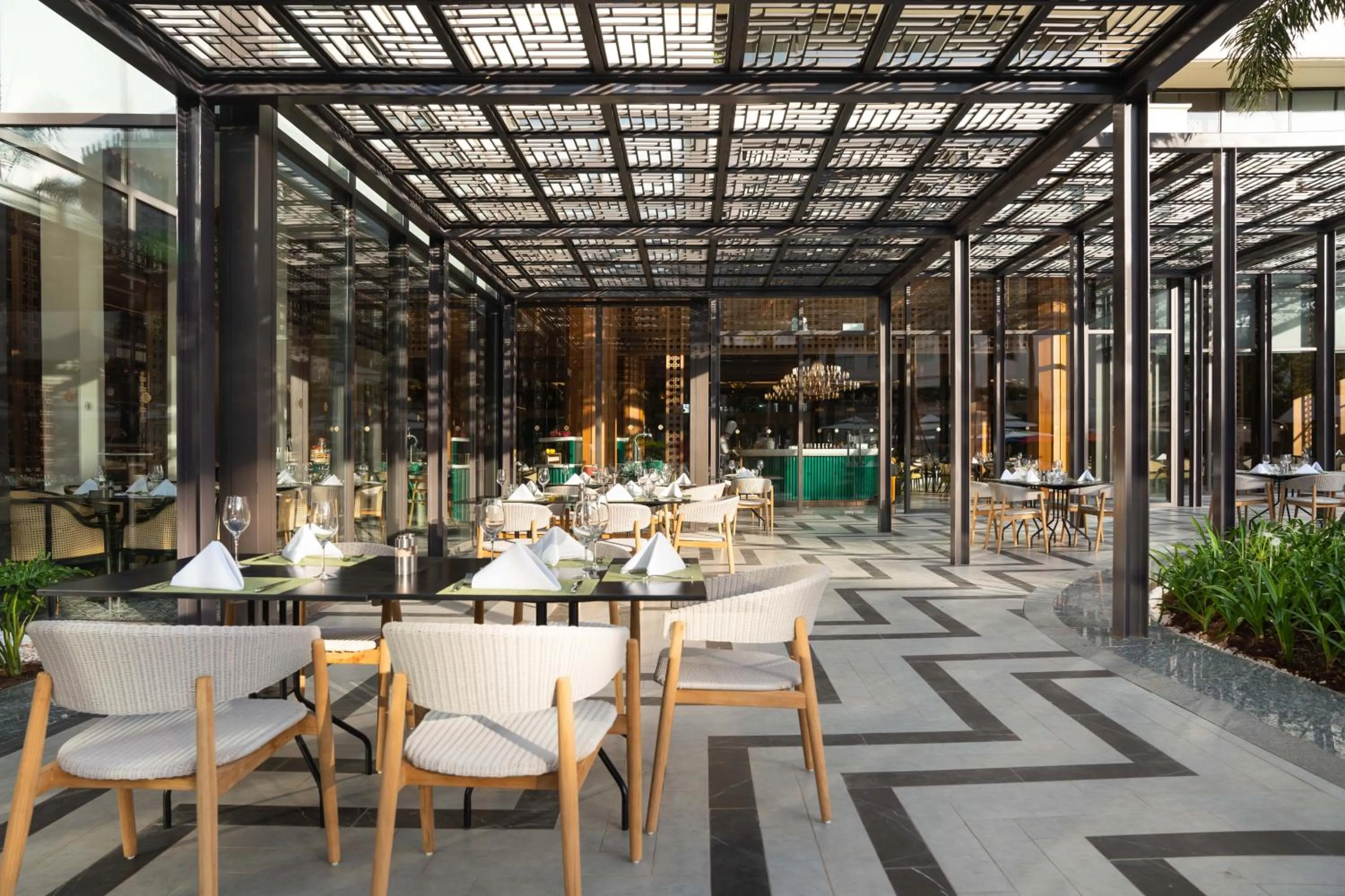 Restaurant/places to eat in Lotte Hotel Saigon