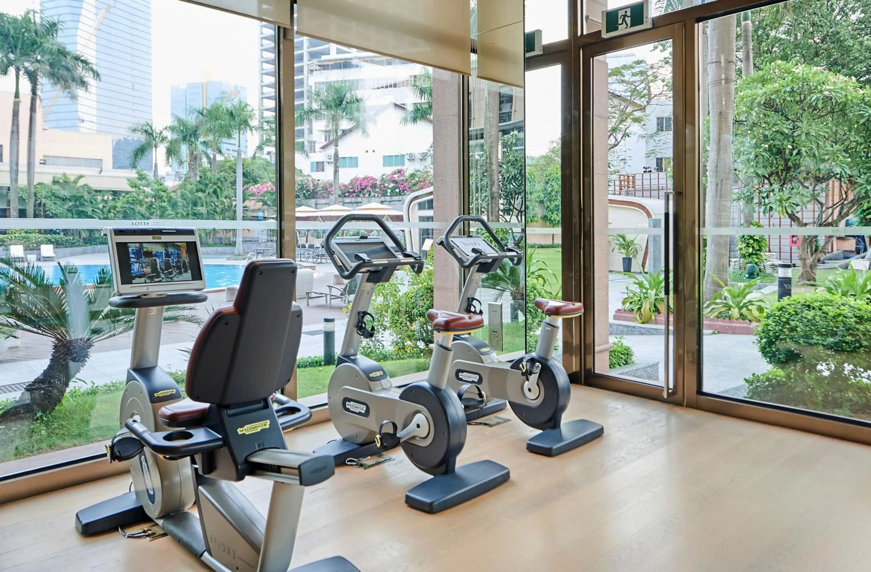Fitness centre/facilities in Lotte Hotel Saigon