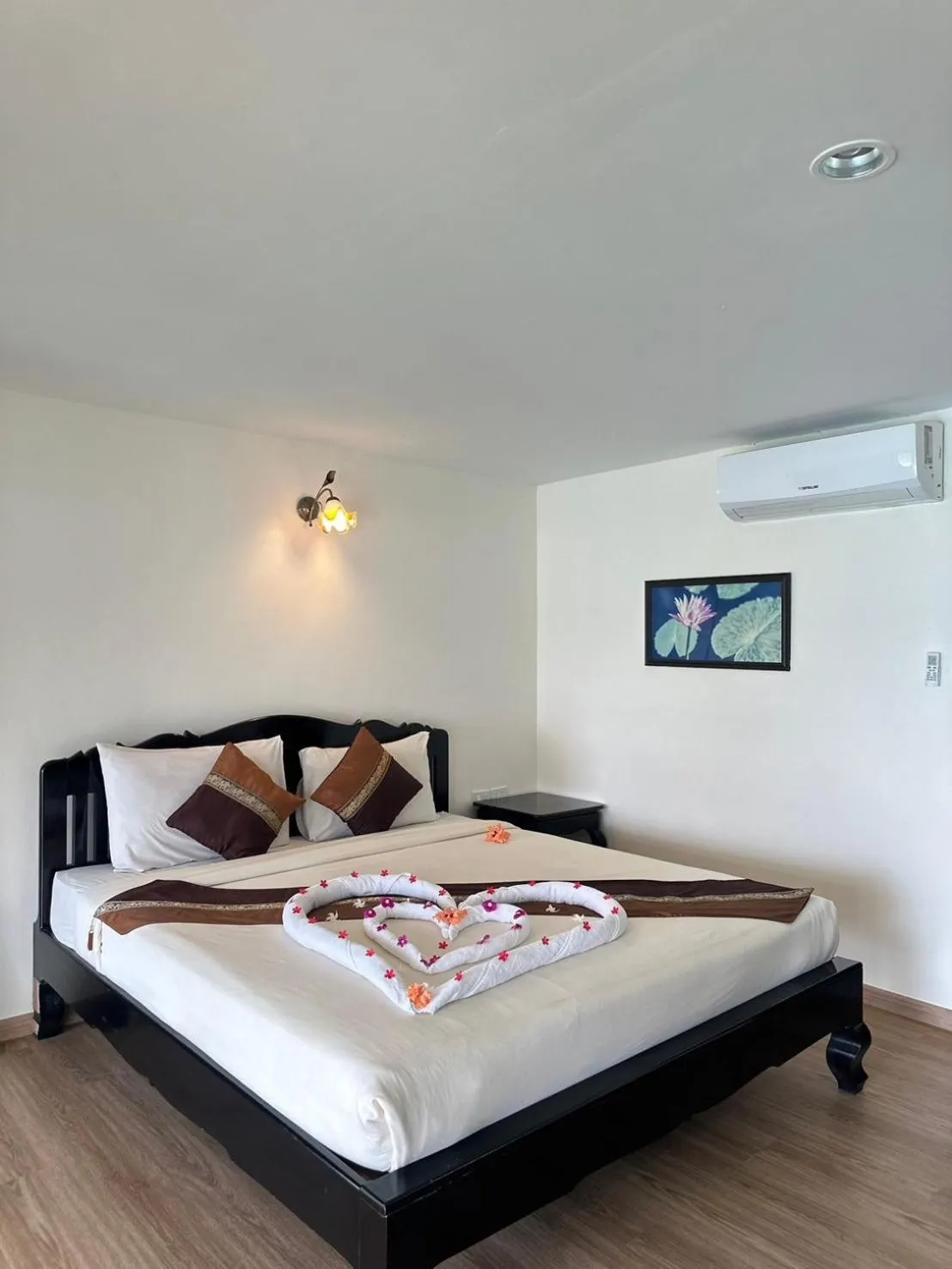 Bedroom, Bed in Chang Cliff Resort