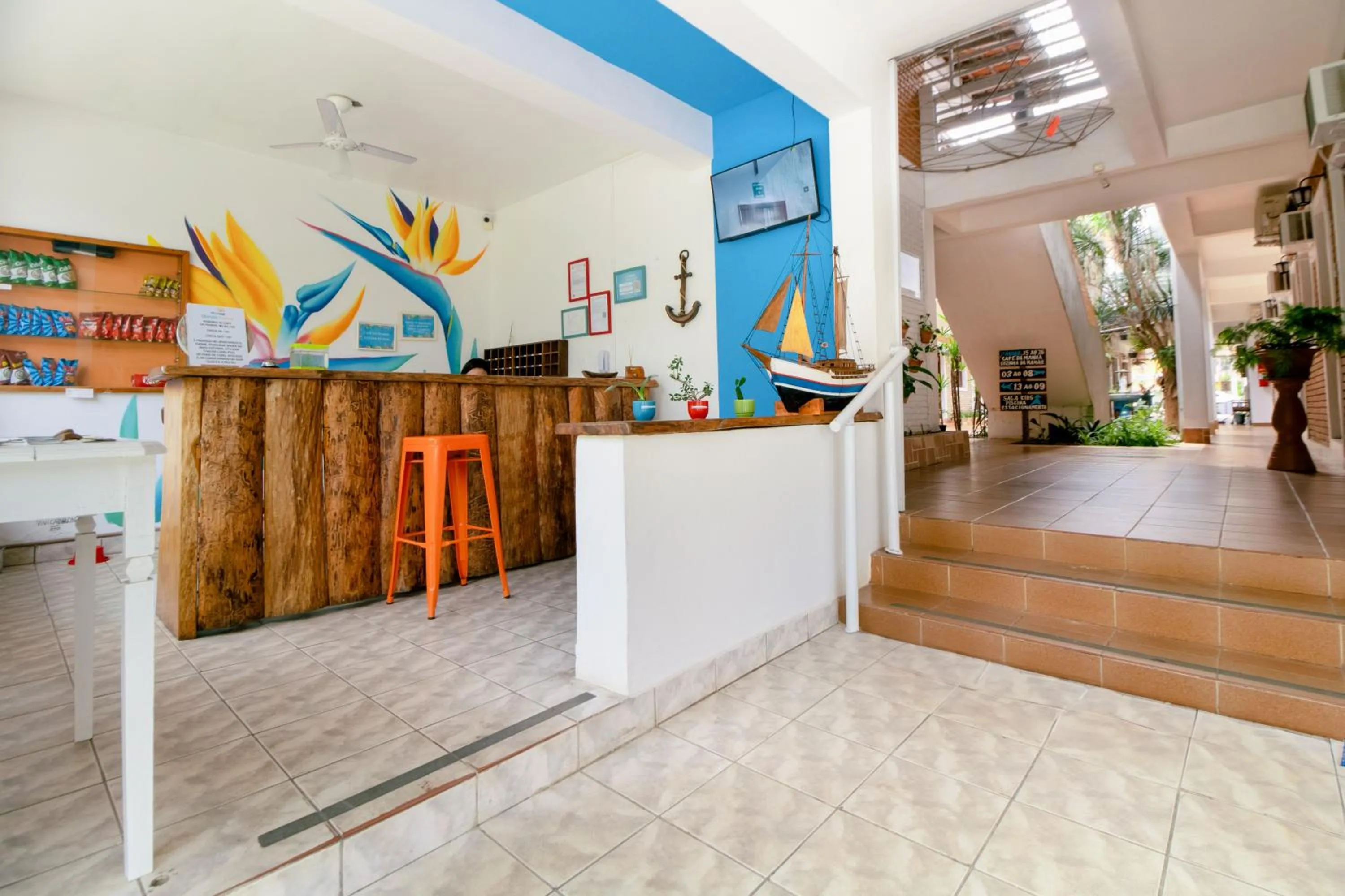 Lobby or reception in VELINN Pousada Ubatuba Tropical