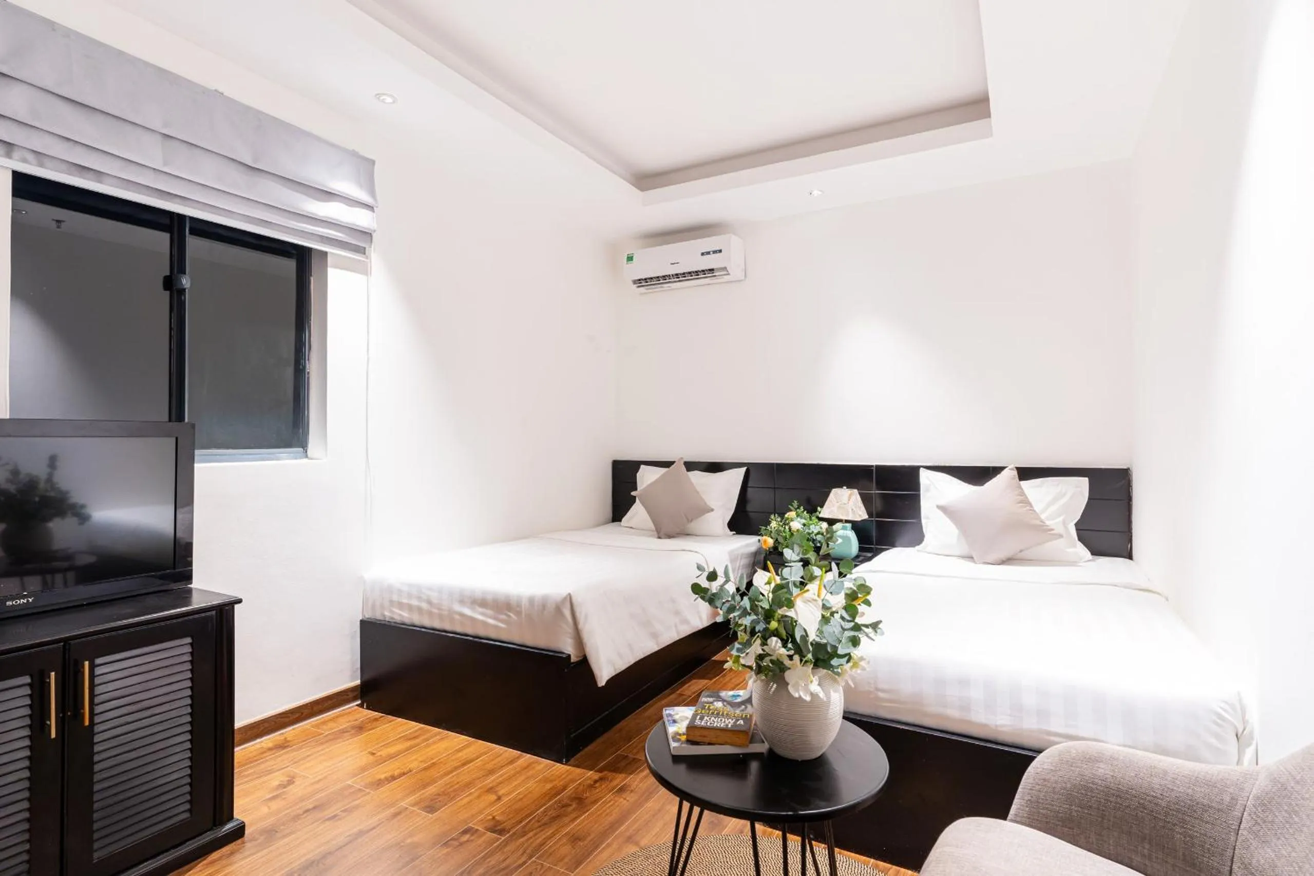 Bed in Park View Luxury Hotel