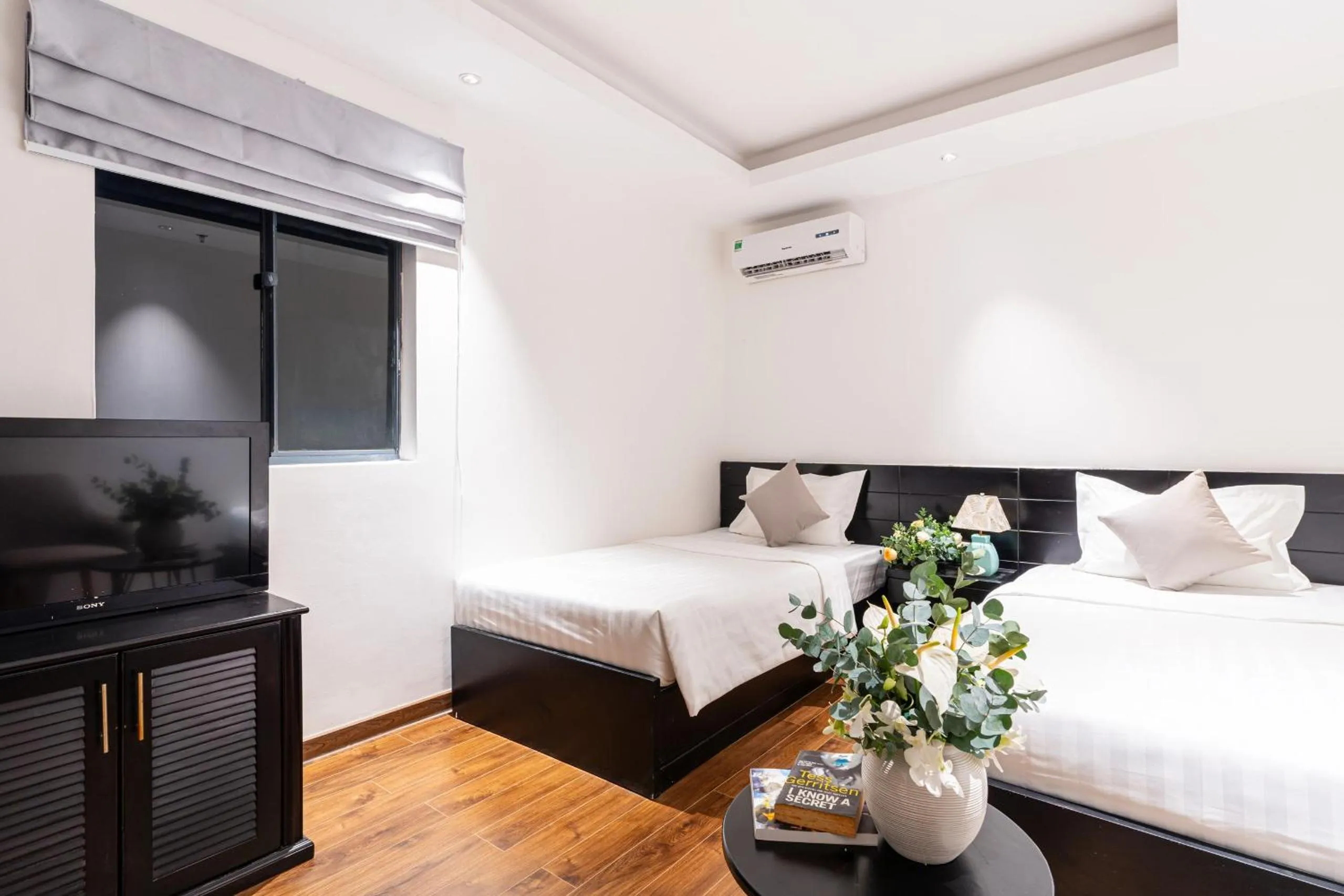 Bed in Park View Luxury Hotel