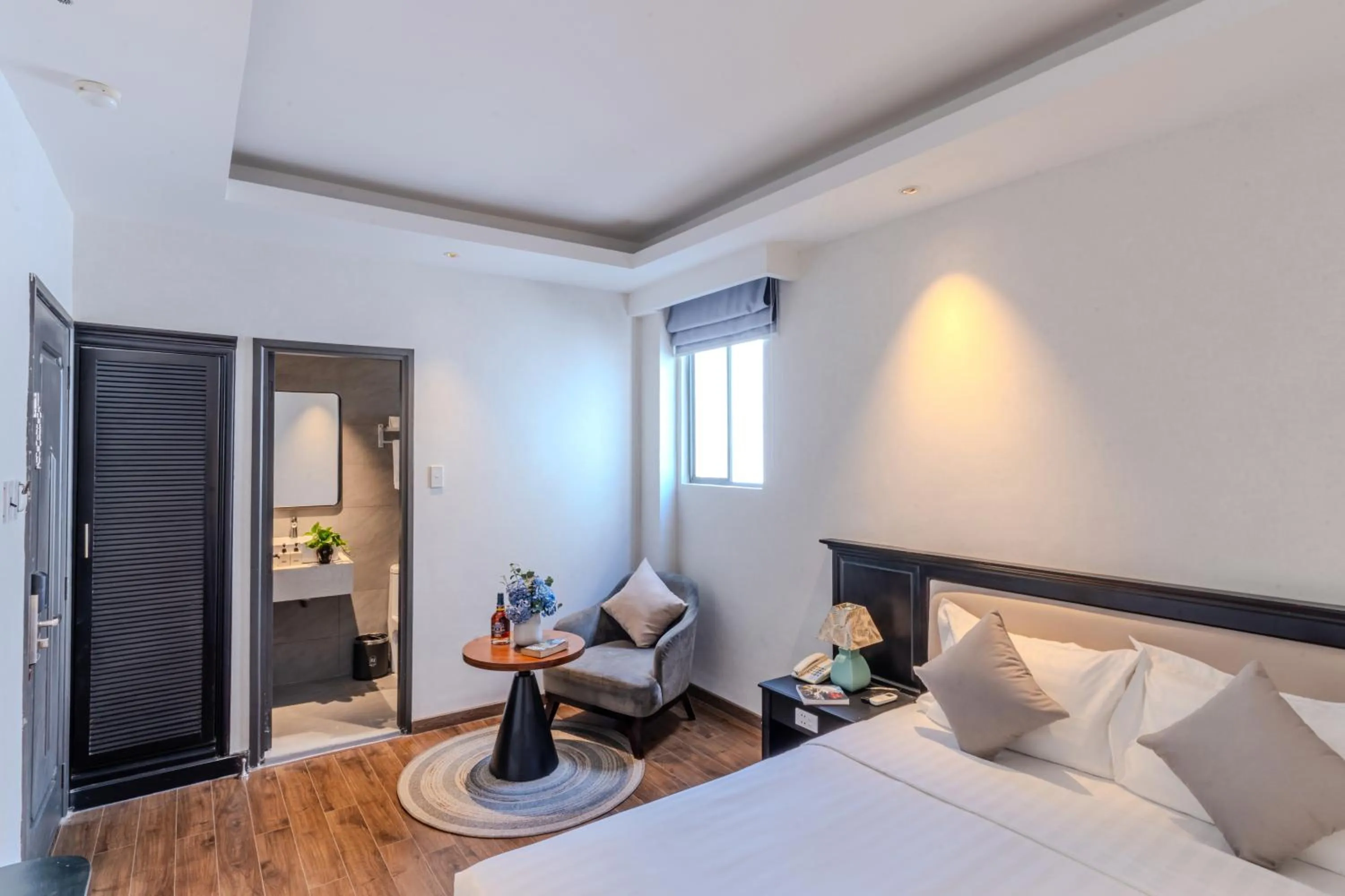 Bed in Park View Luxury Hotel