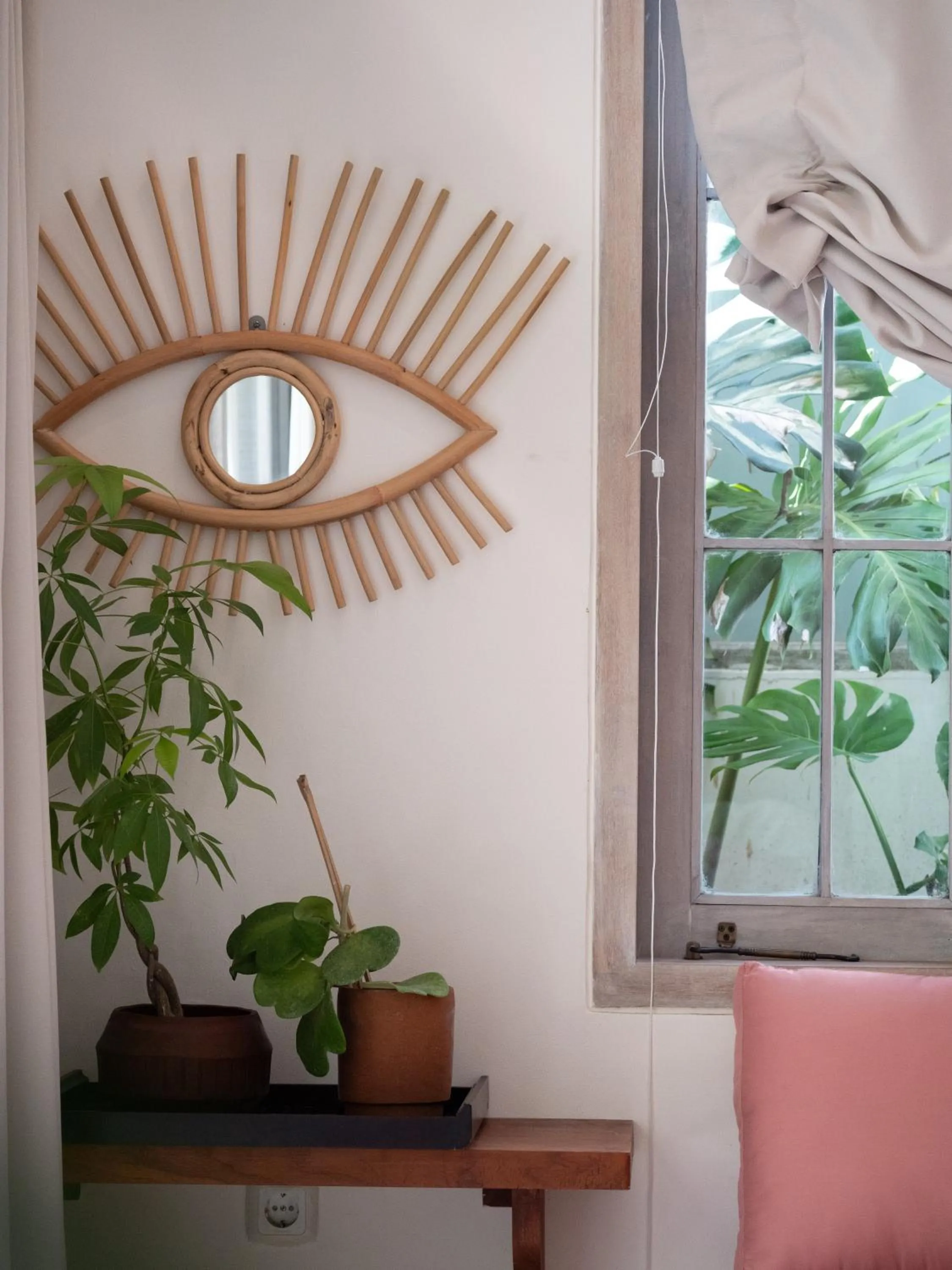 Garden in Kresna By The Sea By Kresna Hospitality