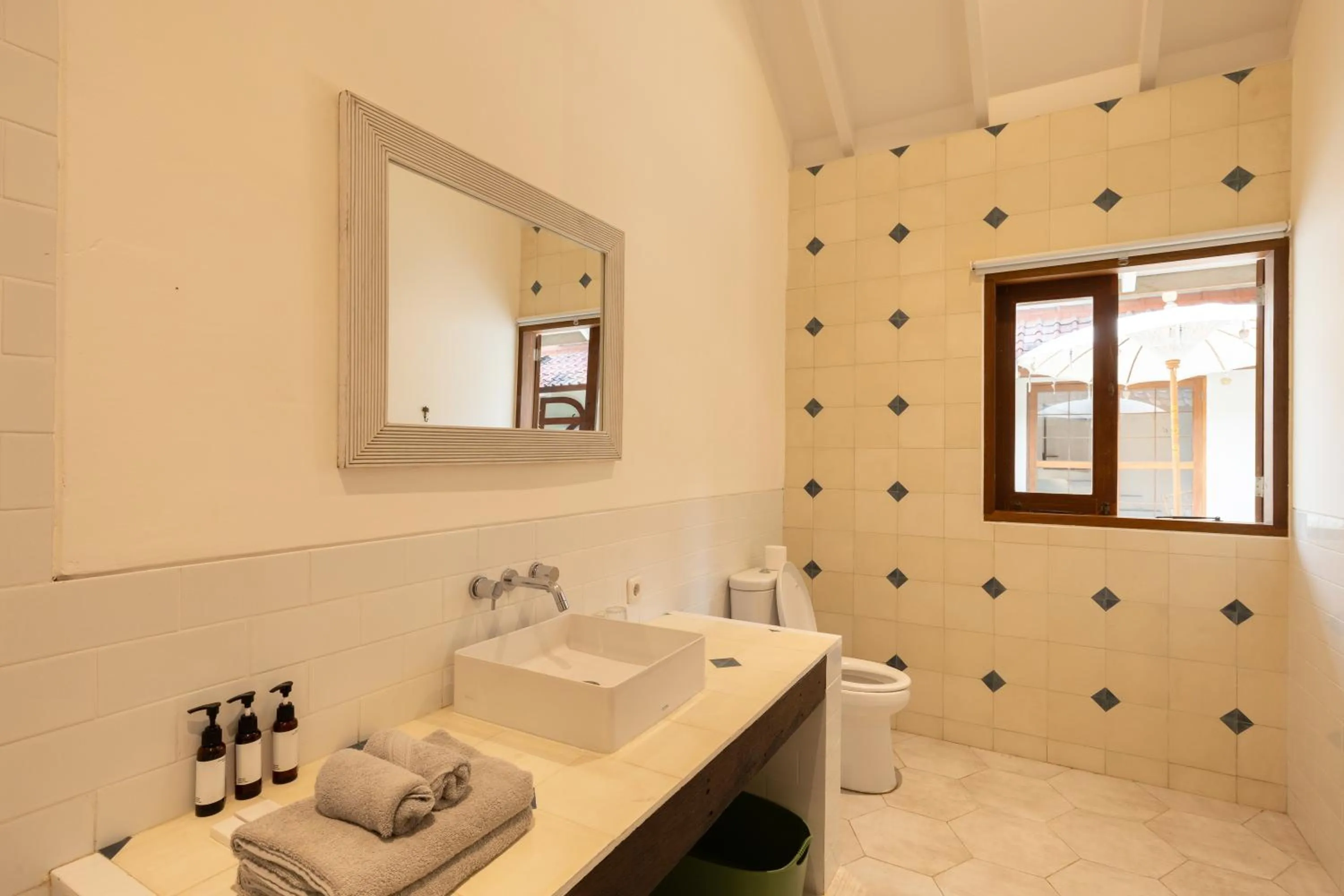 Toilet in Happy Together By Kresna Hospitality