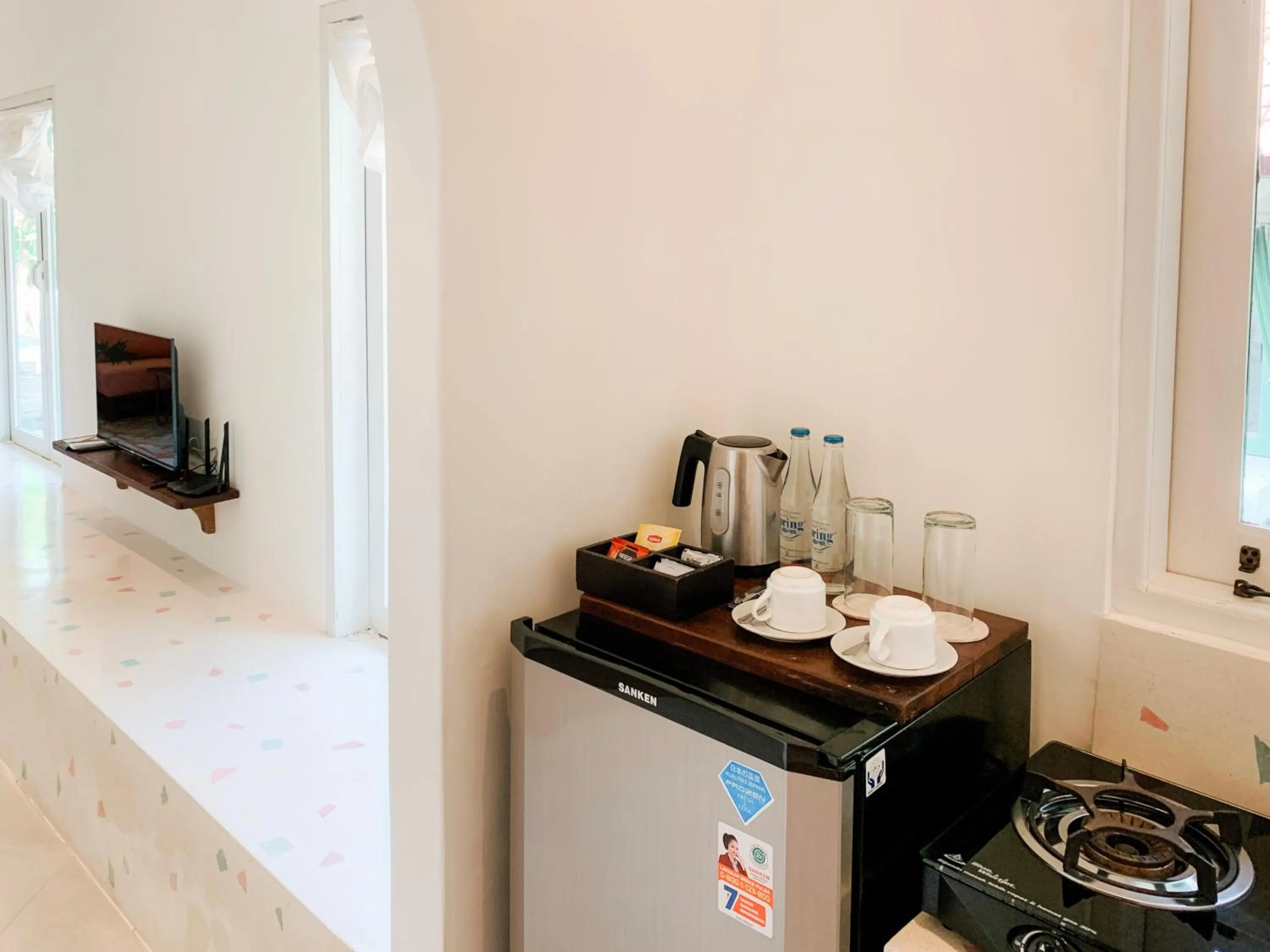 Coffee/tea facilities in Happy Together By Kresna Hospitality