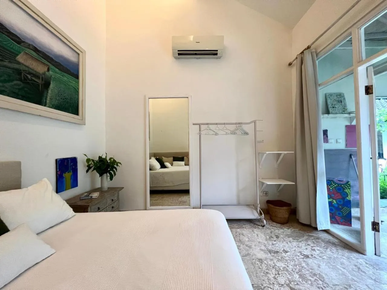 Photo of the whole room, Bed in Happy Together By Kresna Hospitality