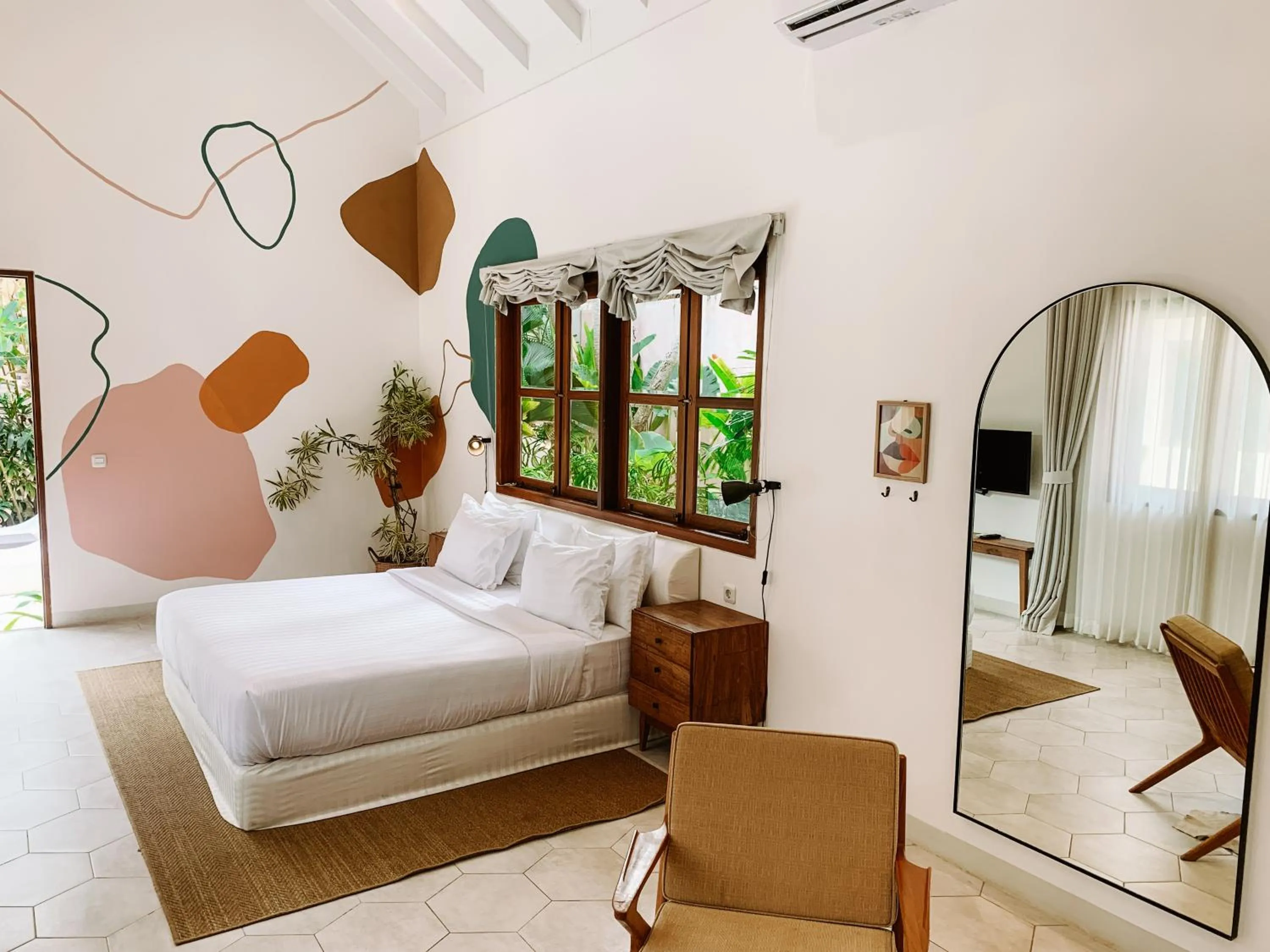 Seating area, Bed in Happy Together By Kresna Hospitality