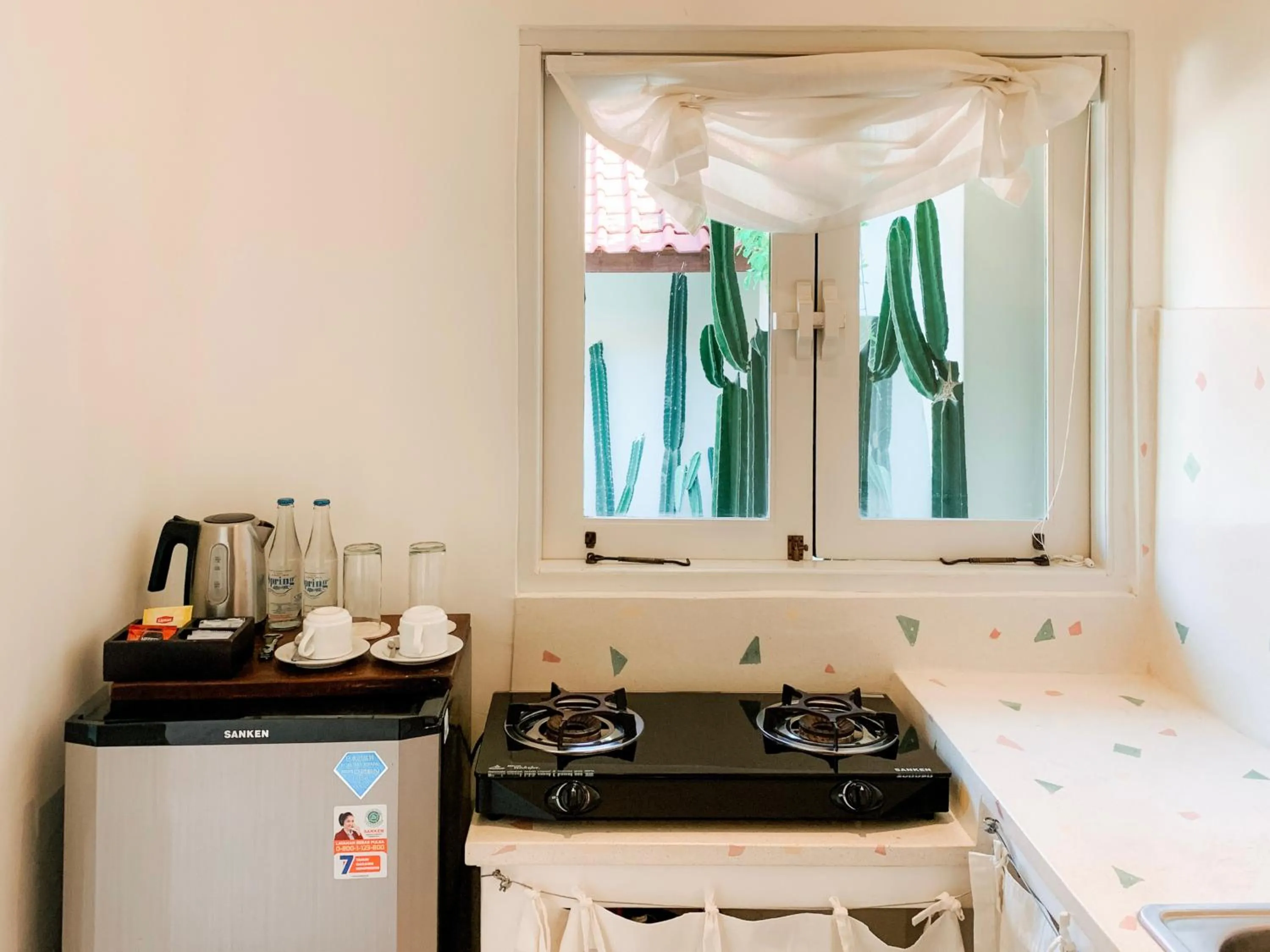 Coffee/tea facilities in Happy Together By Kresna Hospitality