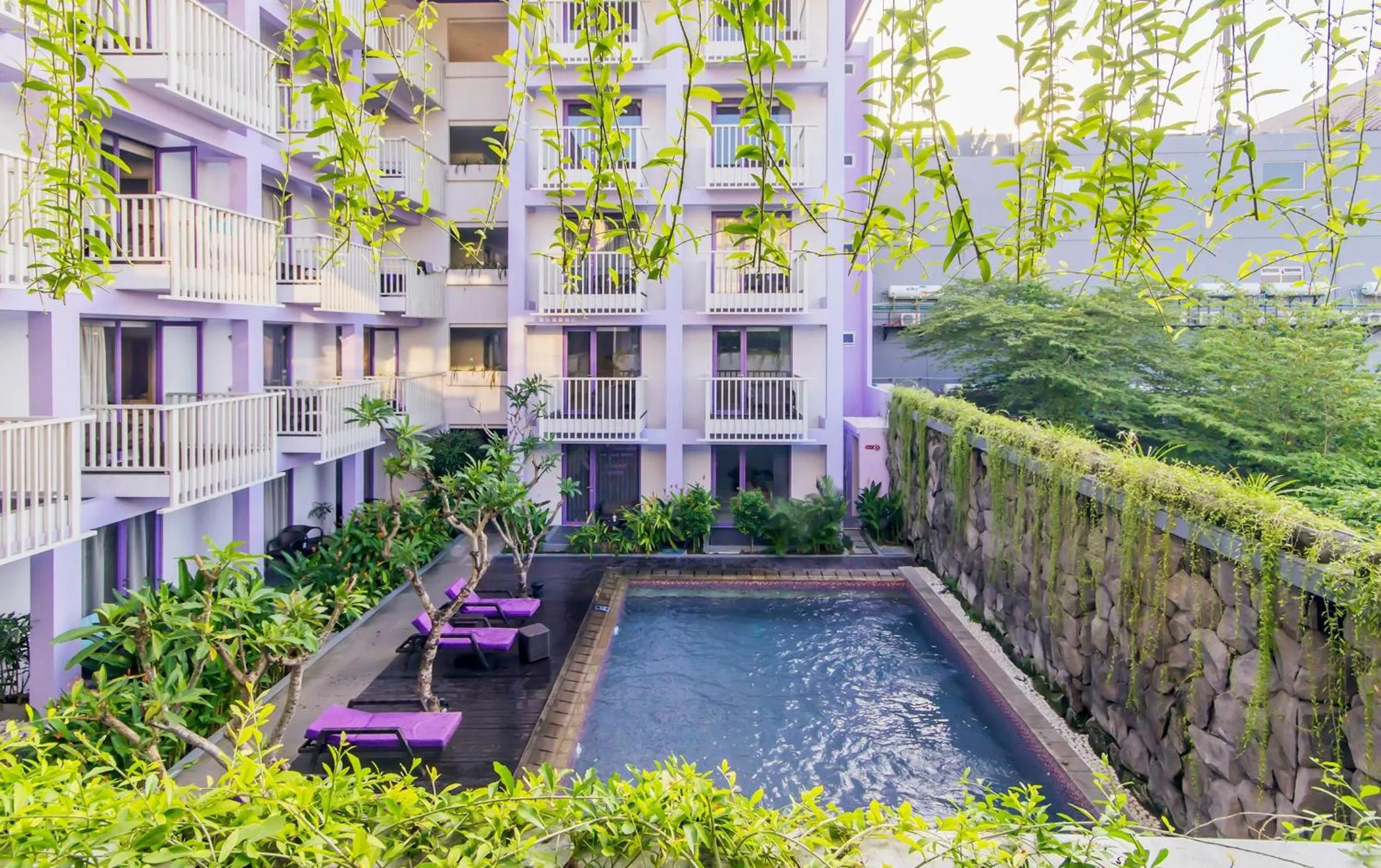 Conjioo Hotel Kuta Managed By MHM