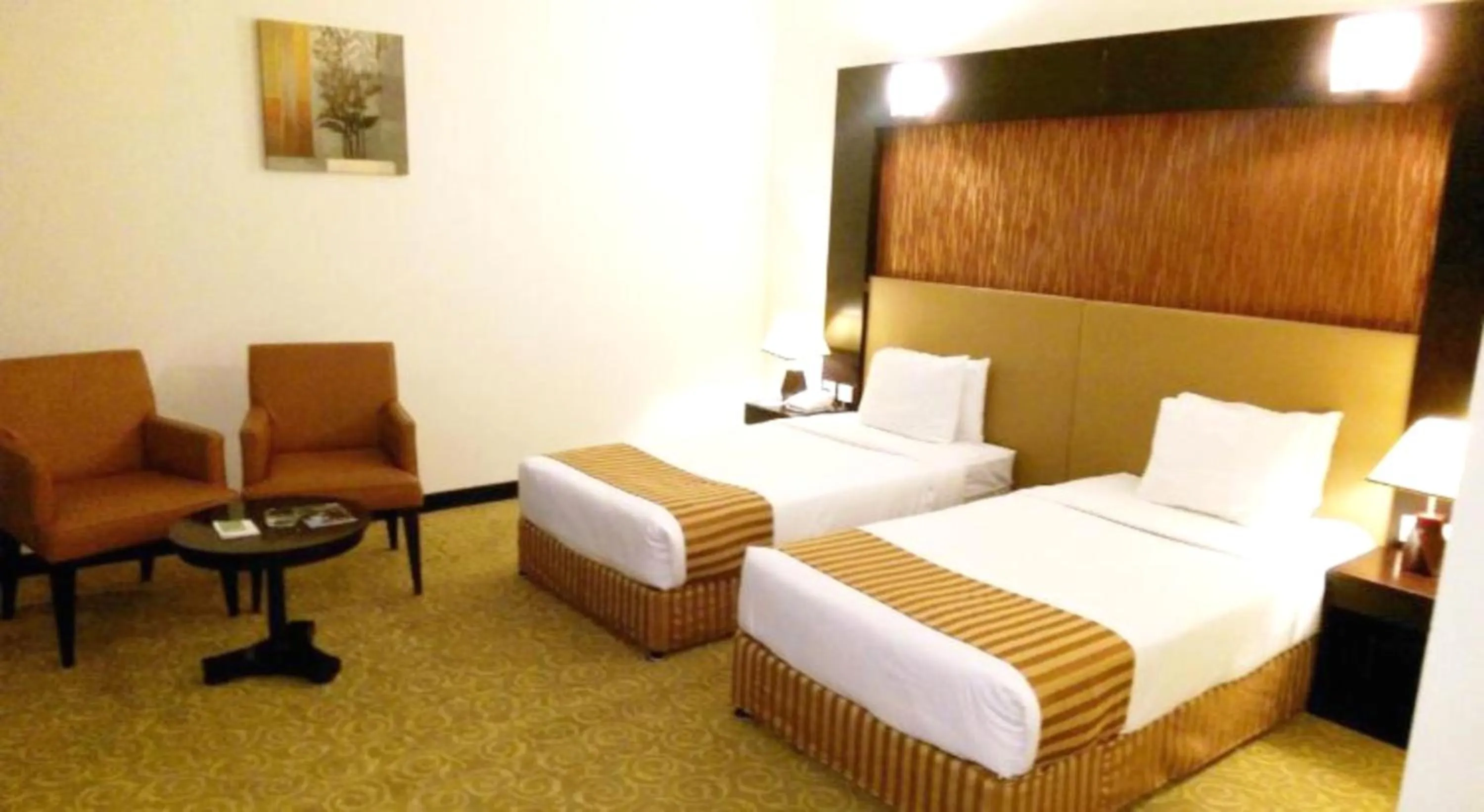 Photo of the whole room, Bed in Aryana Hotel
