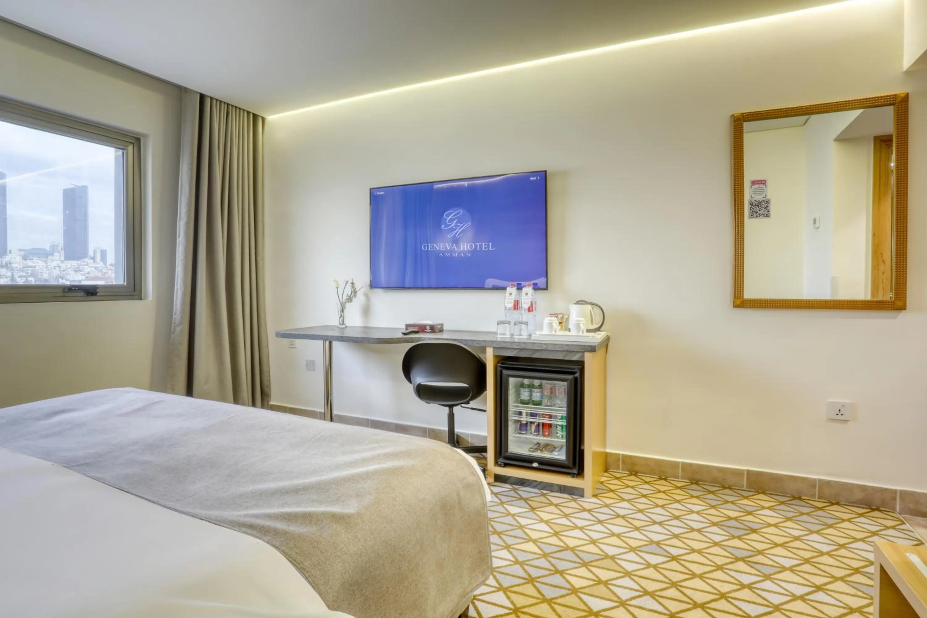 TV and multimedia, Bed in Geneva Hotel