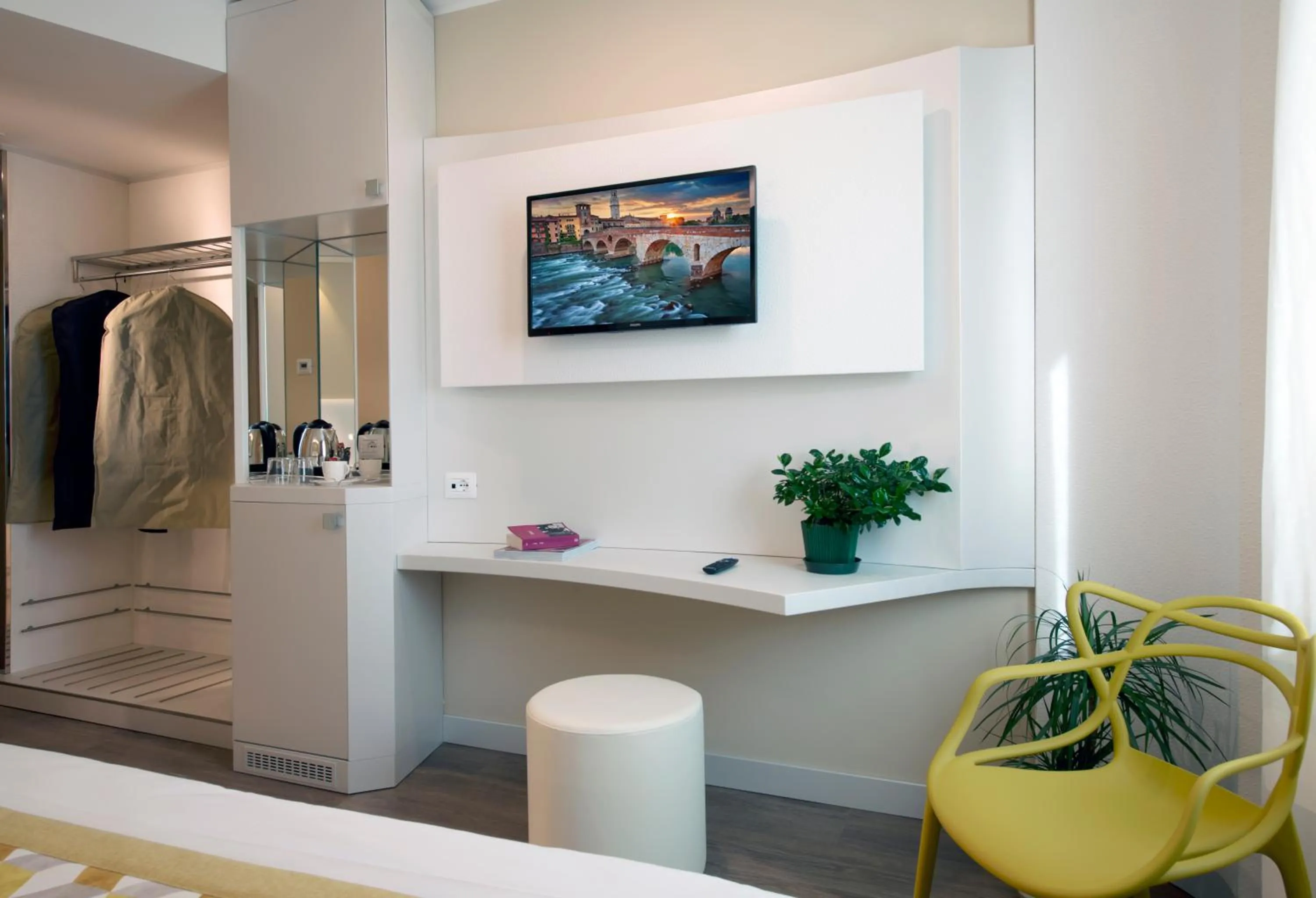 Bedroom in Ark Hotel