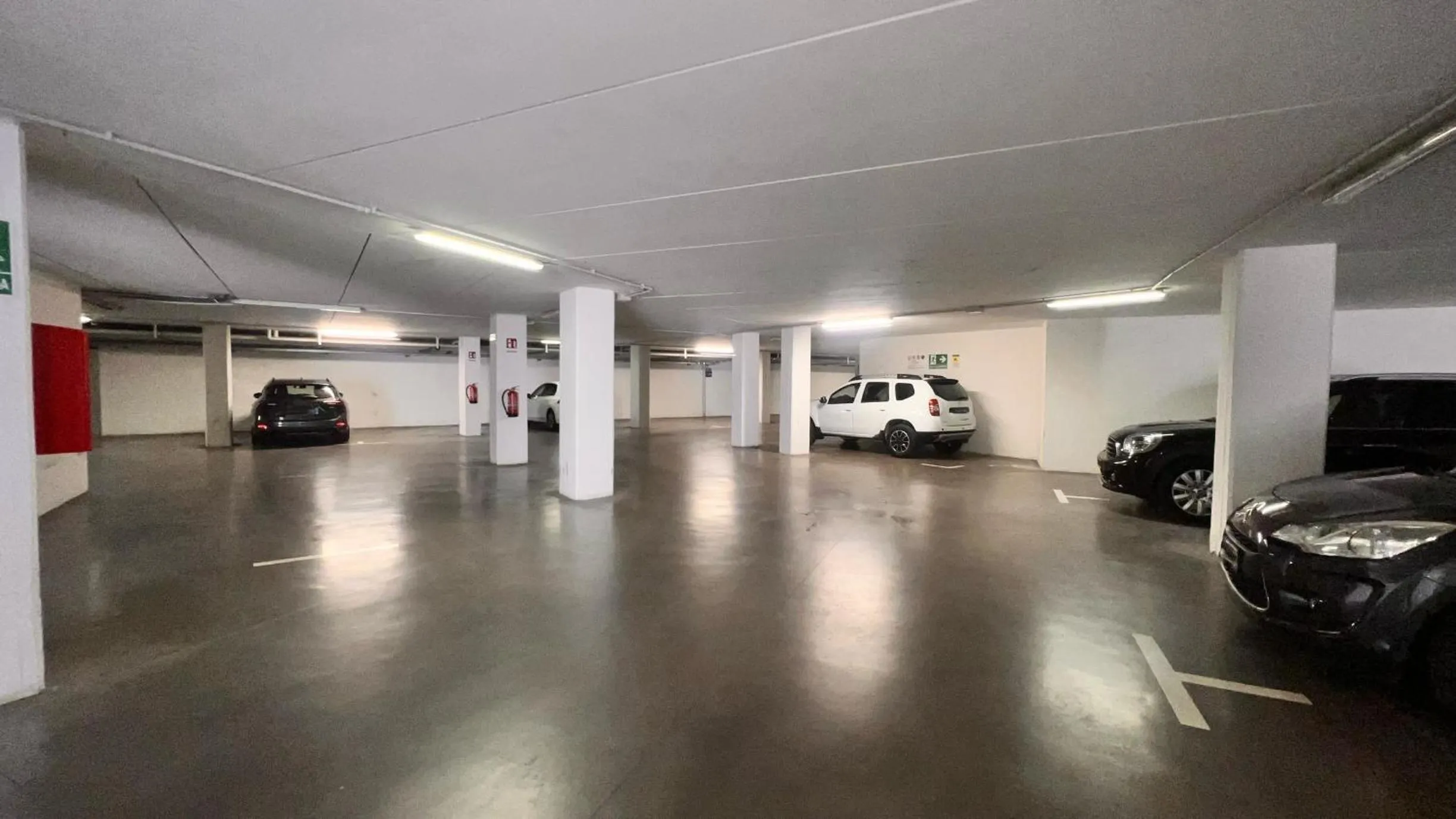 Parking in Ark Hotel