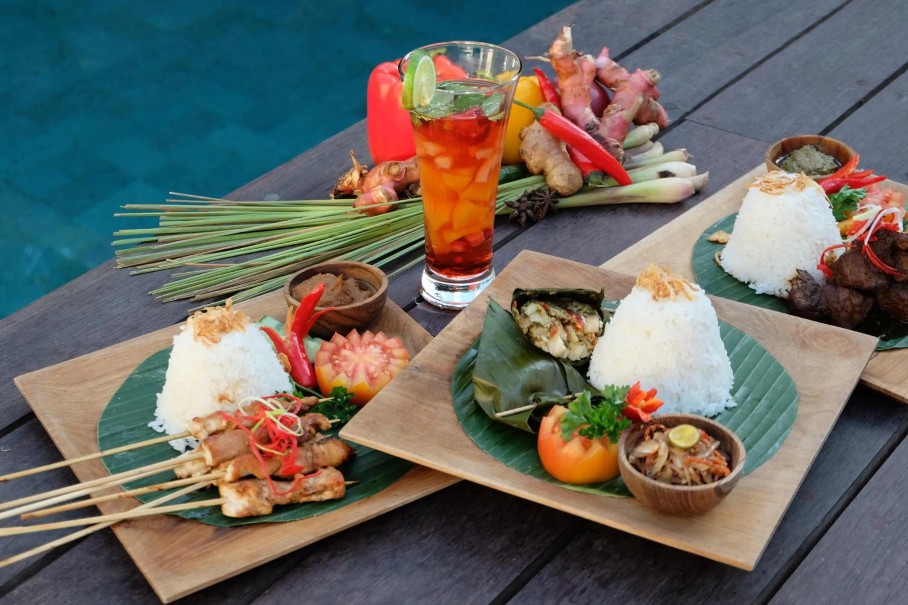 Food and drinks in Chandra Bali Villas