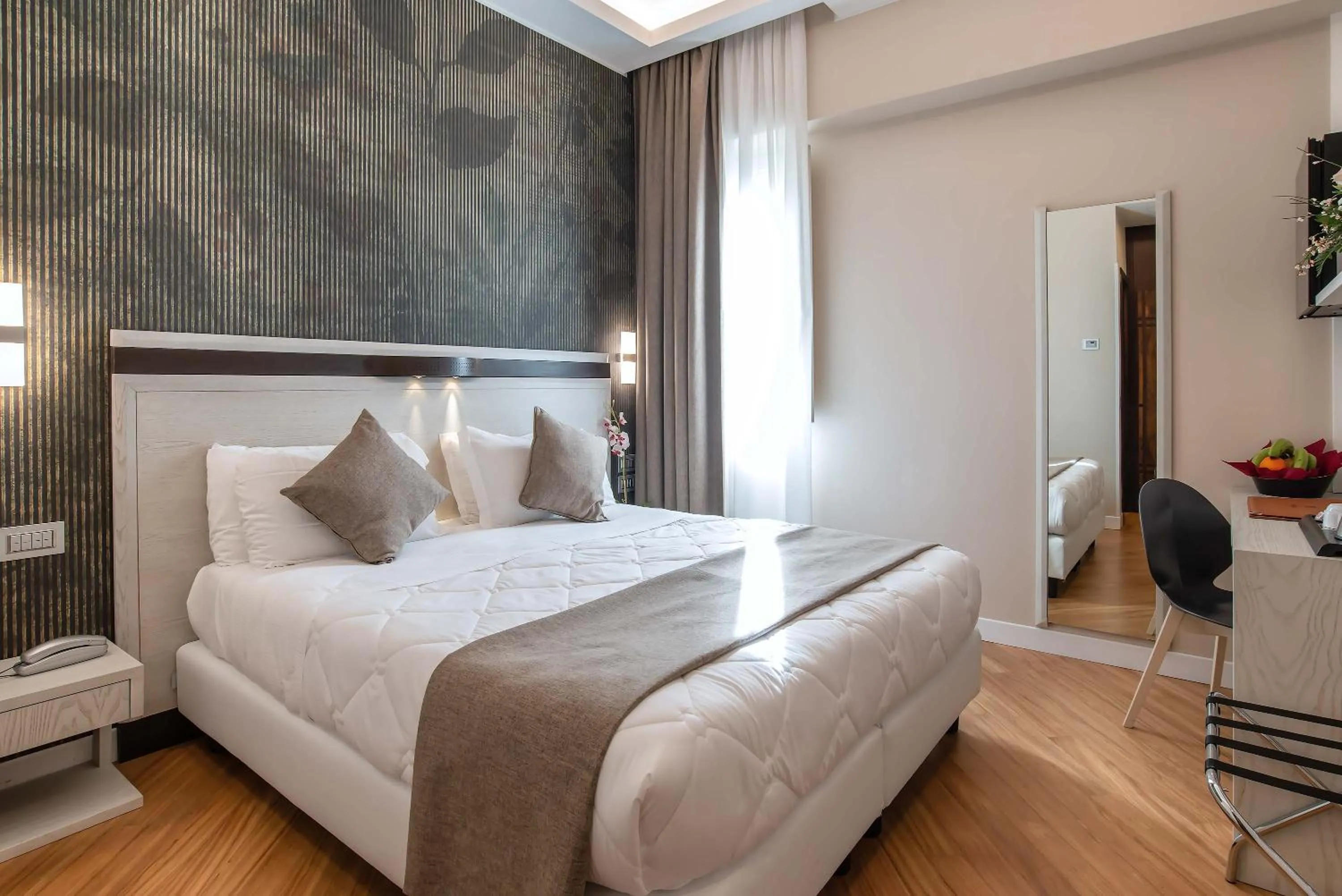 Photo of the whole room, Bed in Hotel Memphis