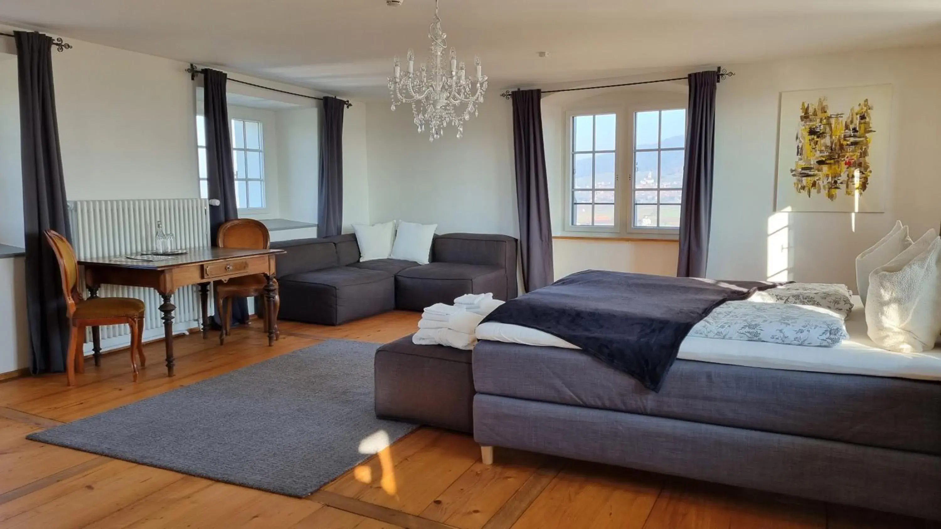 Double Room with Private External Bathroom - single occupancy in Hotel & Restaurant Schloss Schwandegg Double Room with Private External Bathroom - single occupancy in Hotel & Restaurant Schloss Schwandegg