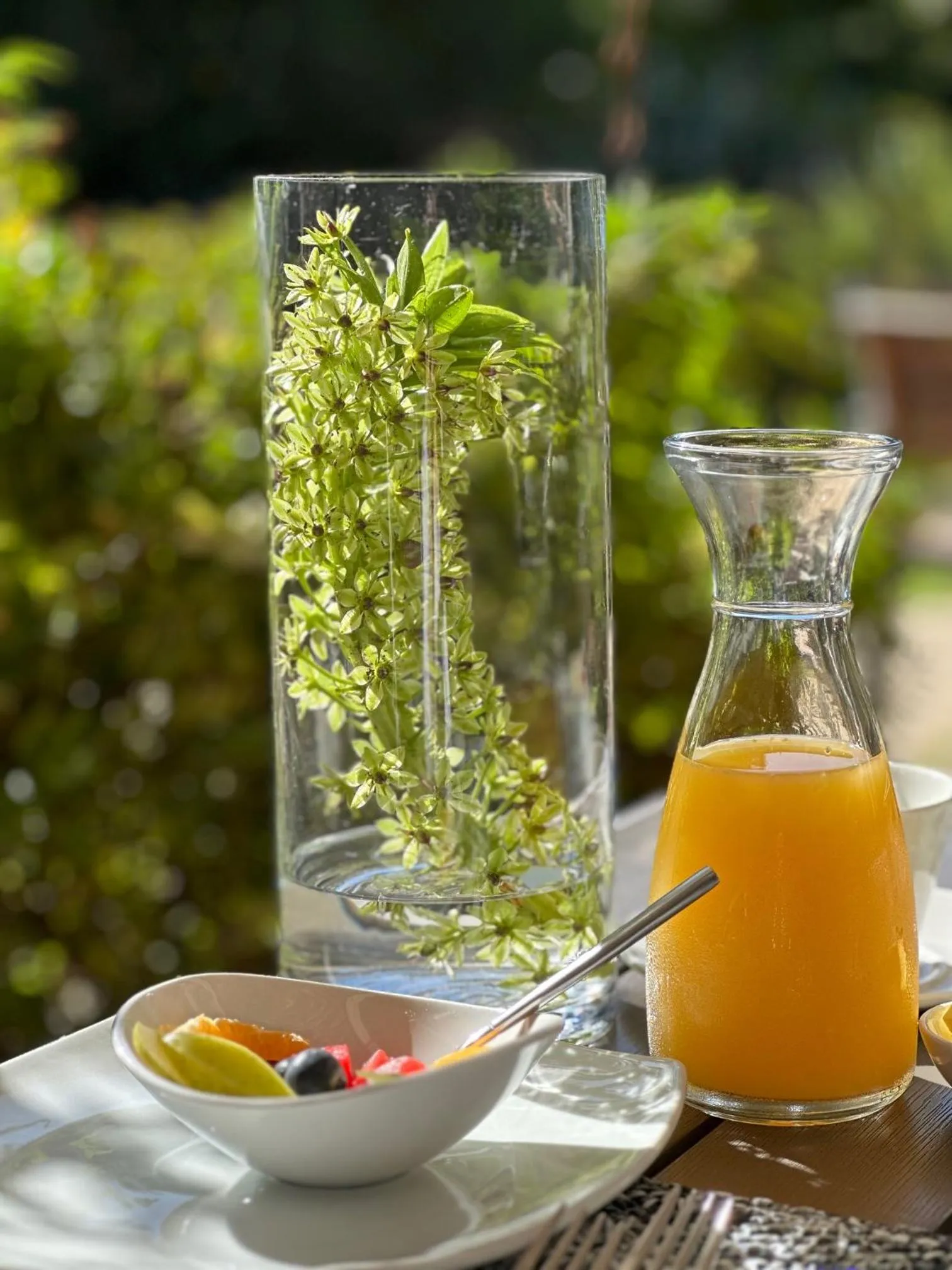 Breakfast in Lily Pond Country Lodge