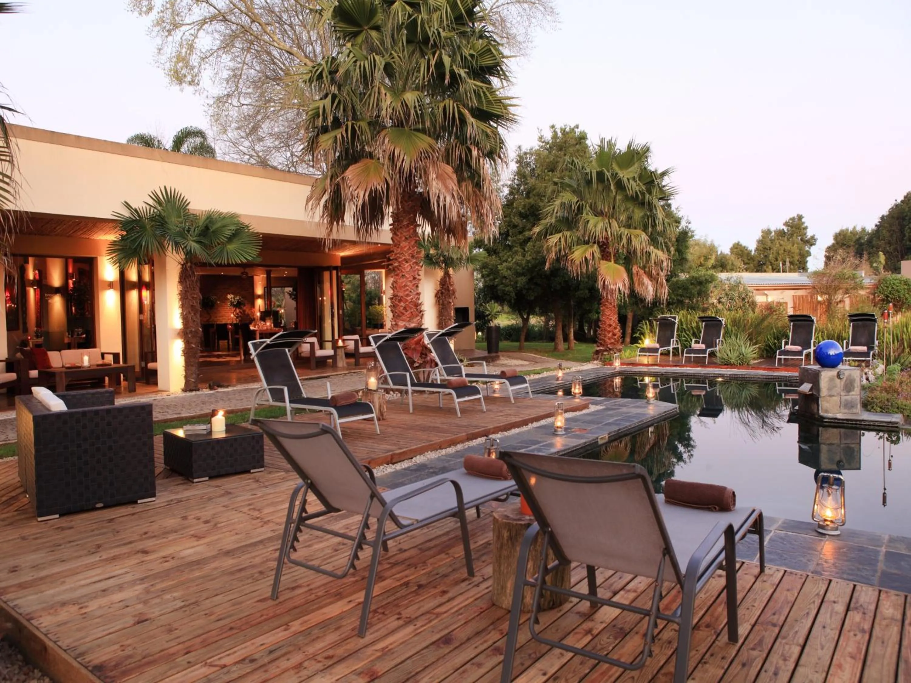 Patio in Lily Pond Country Lodge