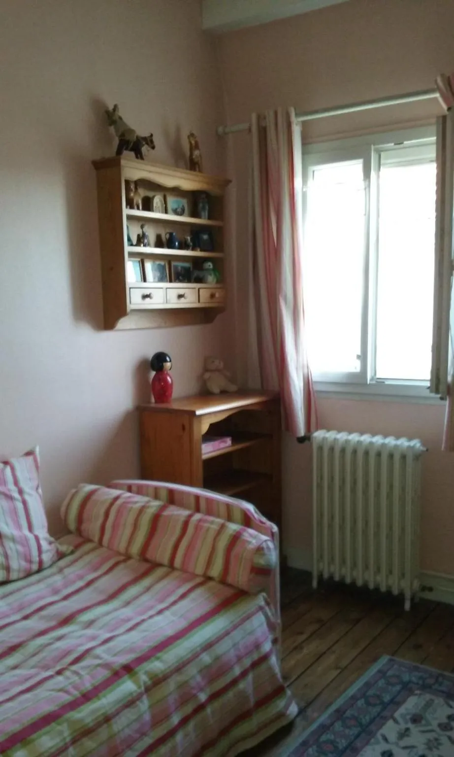 City view, Bed in La Tour de Lavalette