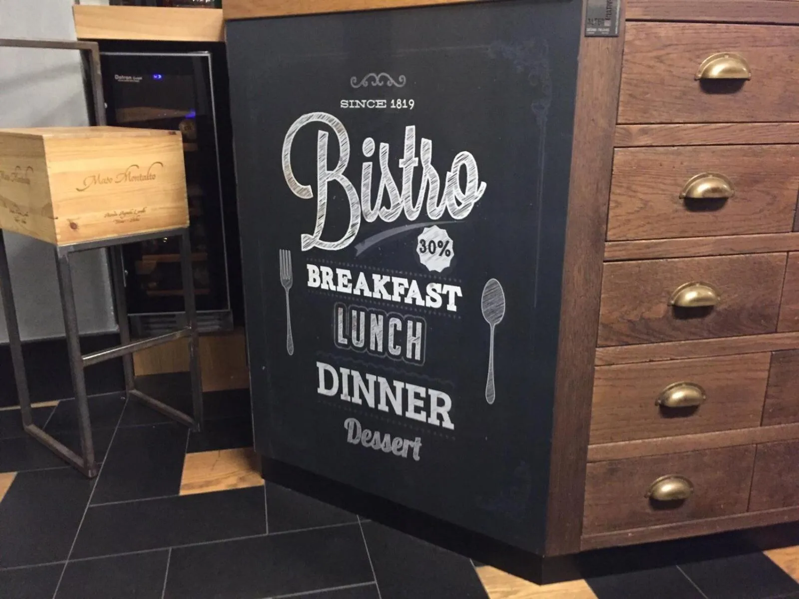 Restaurant/places to eat in Al Casaletto Hotel