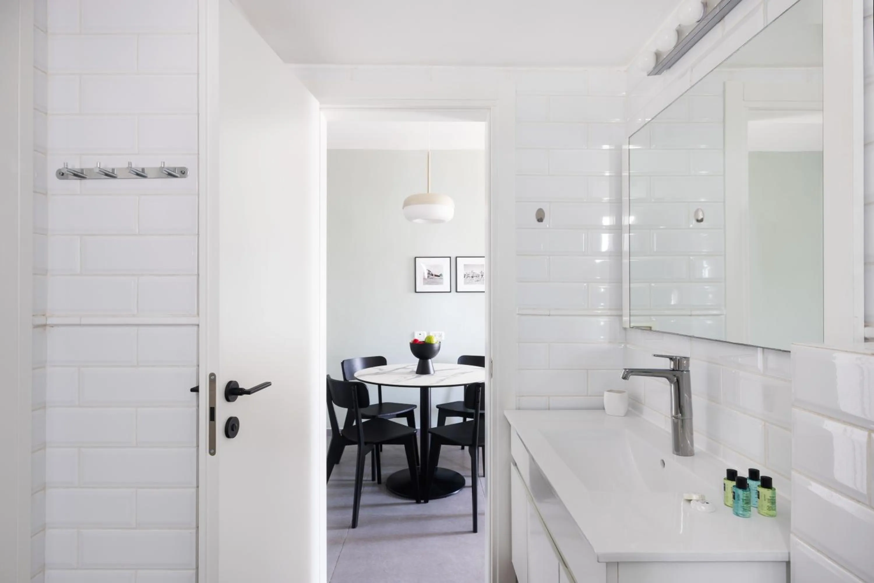 Bauhaus Boutique by TLV2RENT