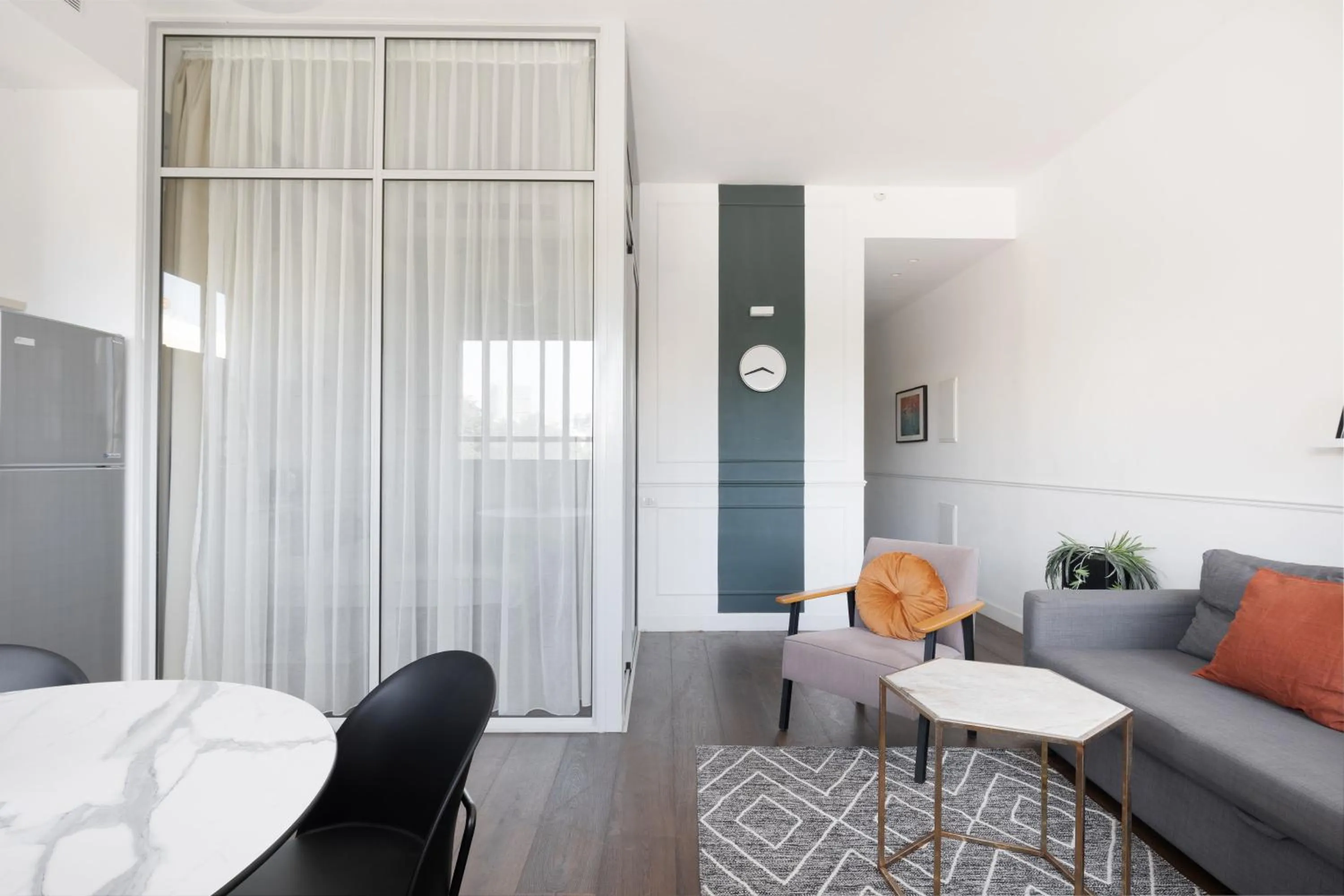 Bauhaus Boutique by TLV2RENT