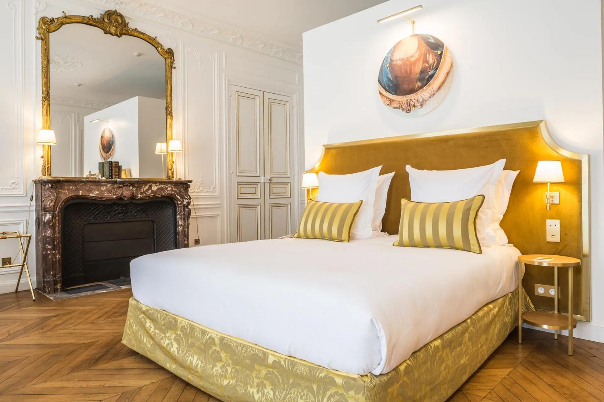 Bed in Hôtel Alfred Sommier