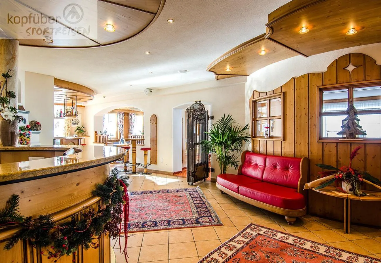 Lobby or reception in Sporthotel Daniel