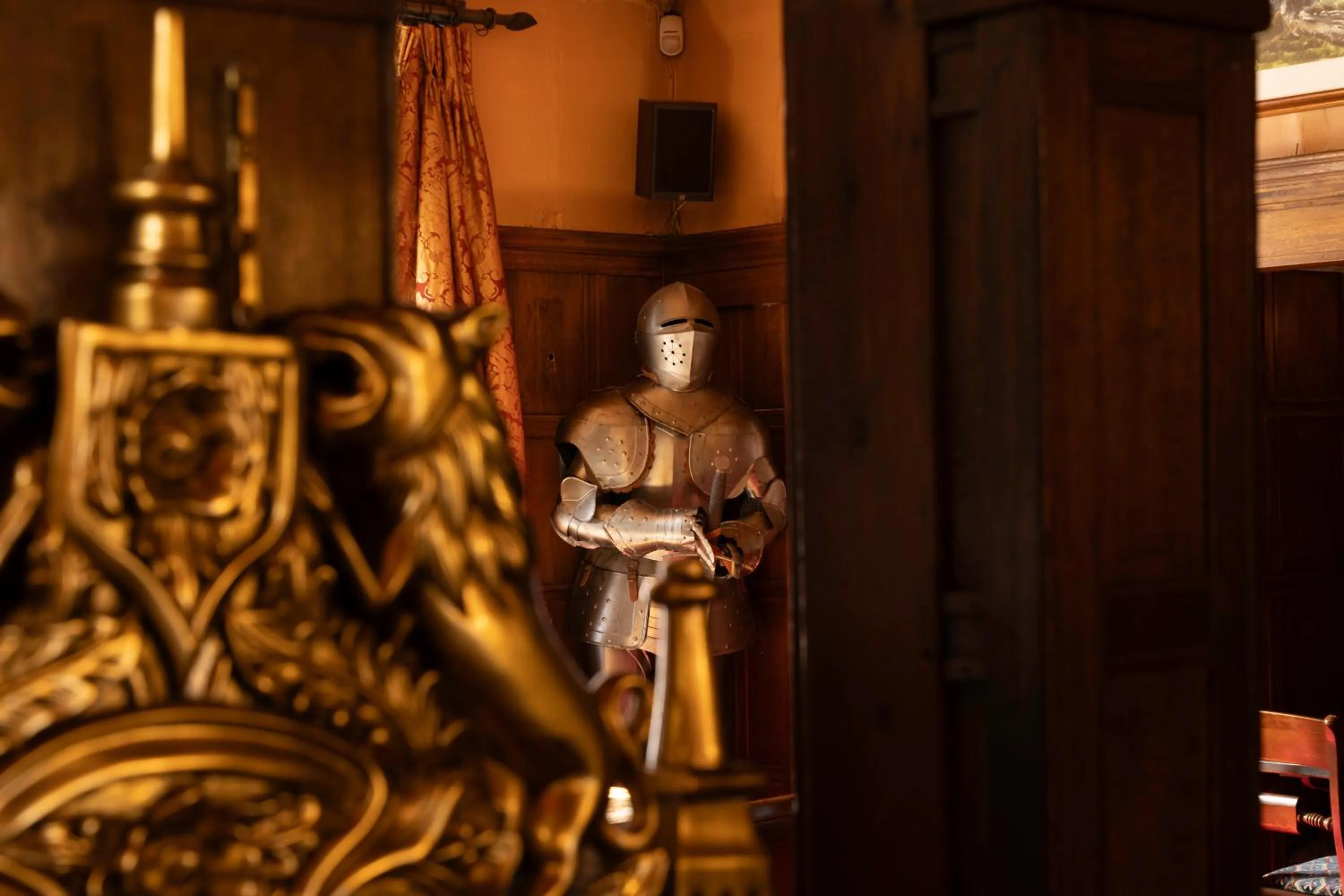 Property building in White Hart Hotel