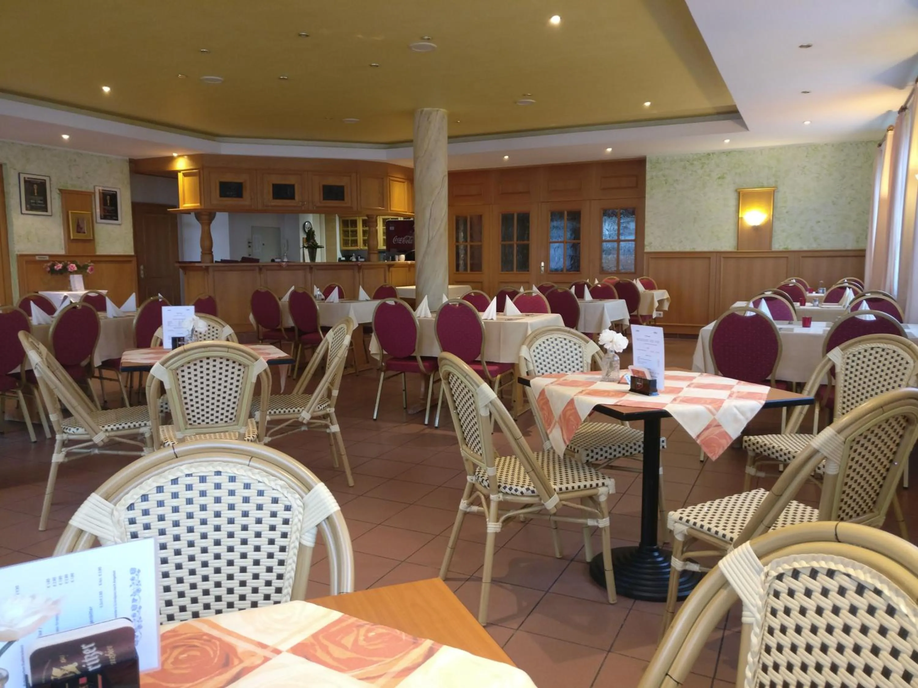 Restaurant/places to eat in Hotel & Restaurant am Rosenhügel