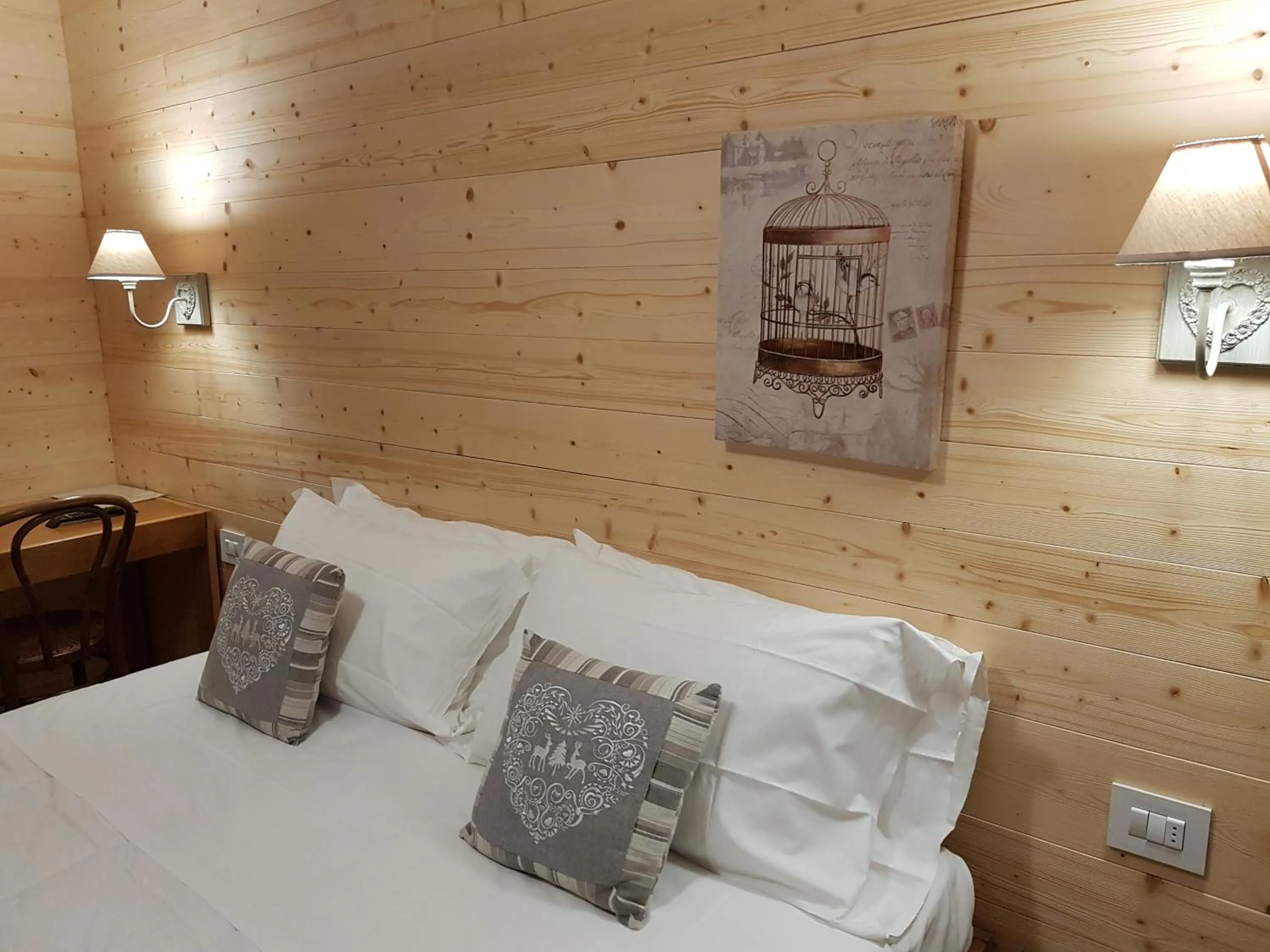 Bed in Hotel Pedretti