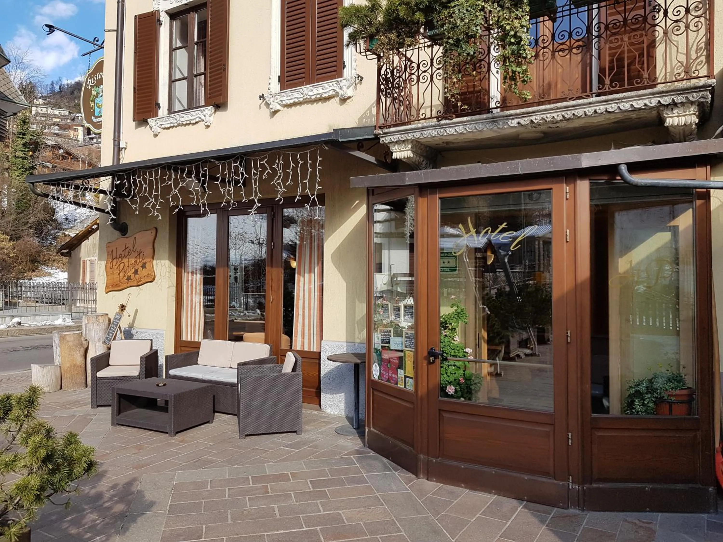 Property building in Hotel Pedretti