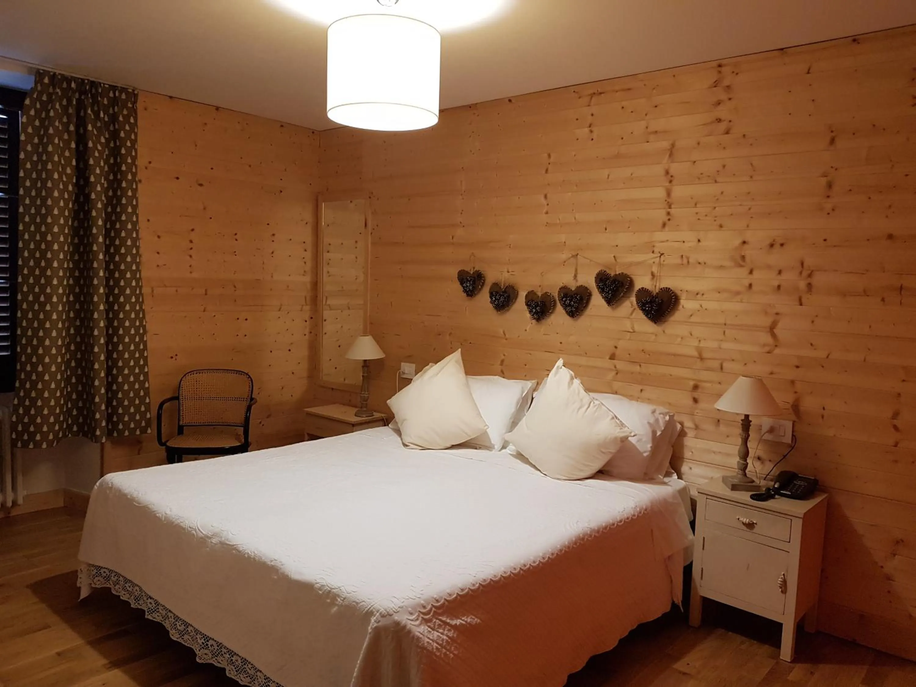 Bed in Hotel Pedretti