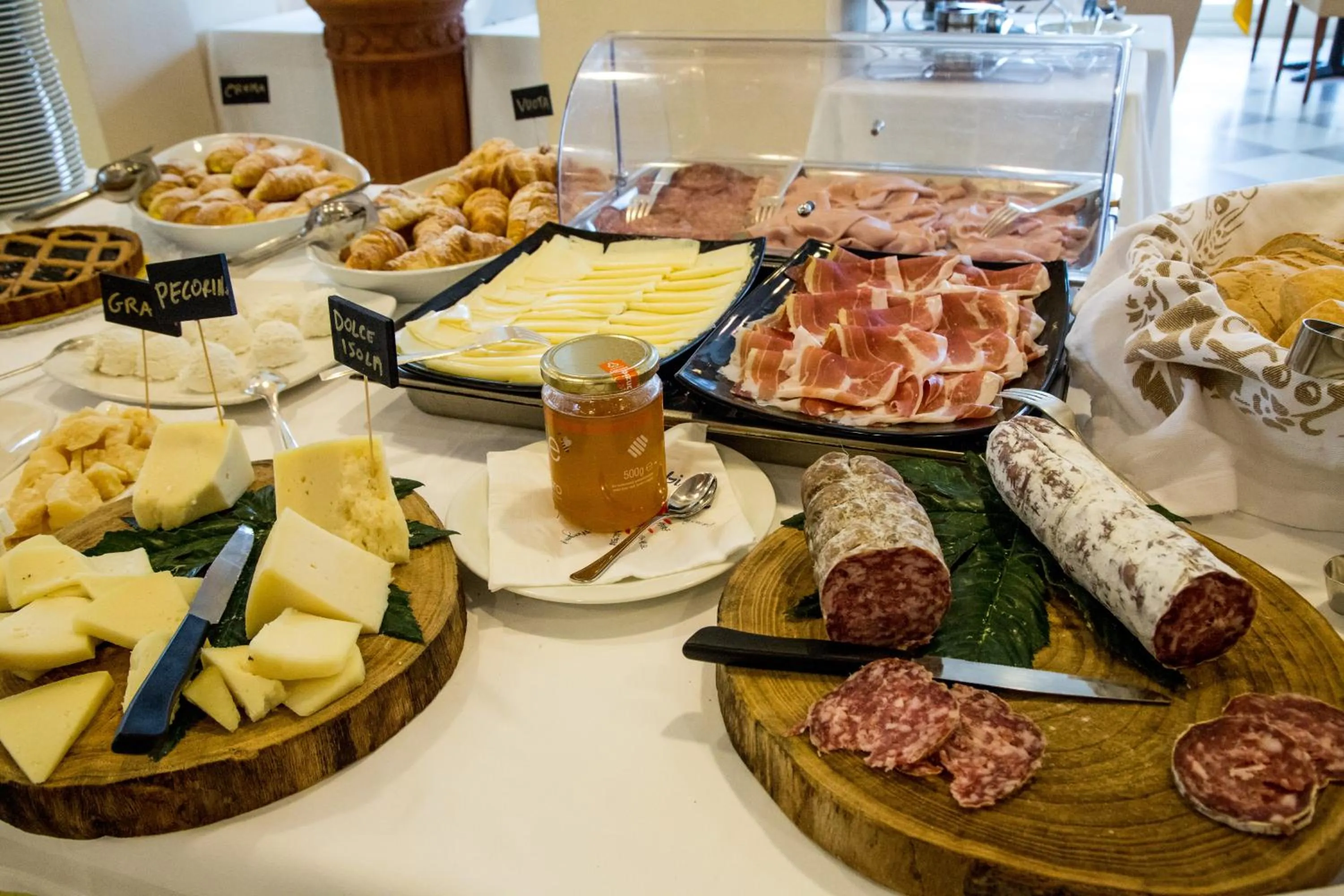 Food and drinks in Hotel Orizzonte