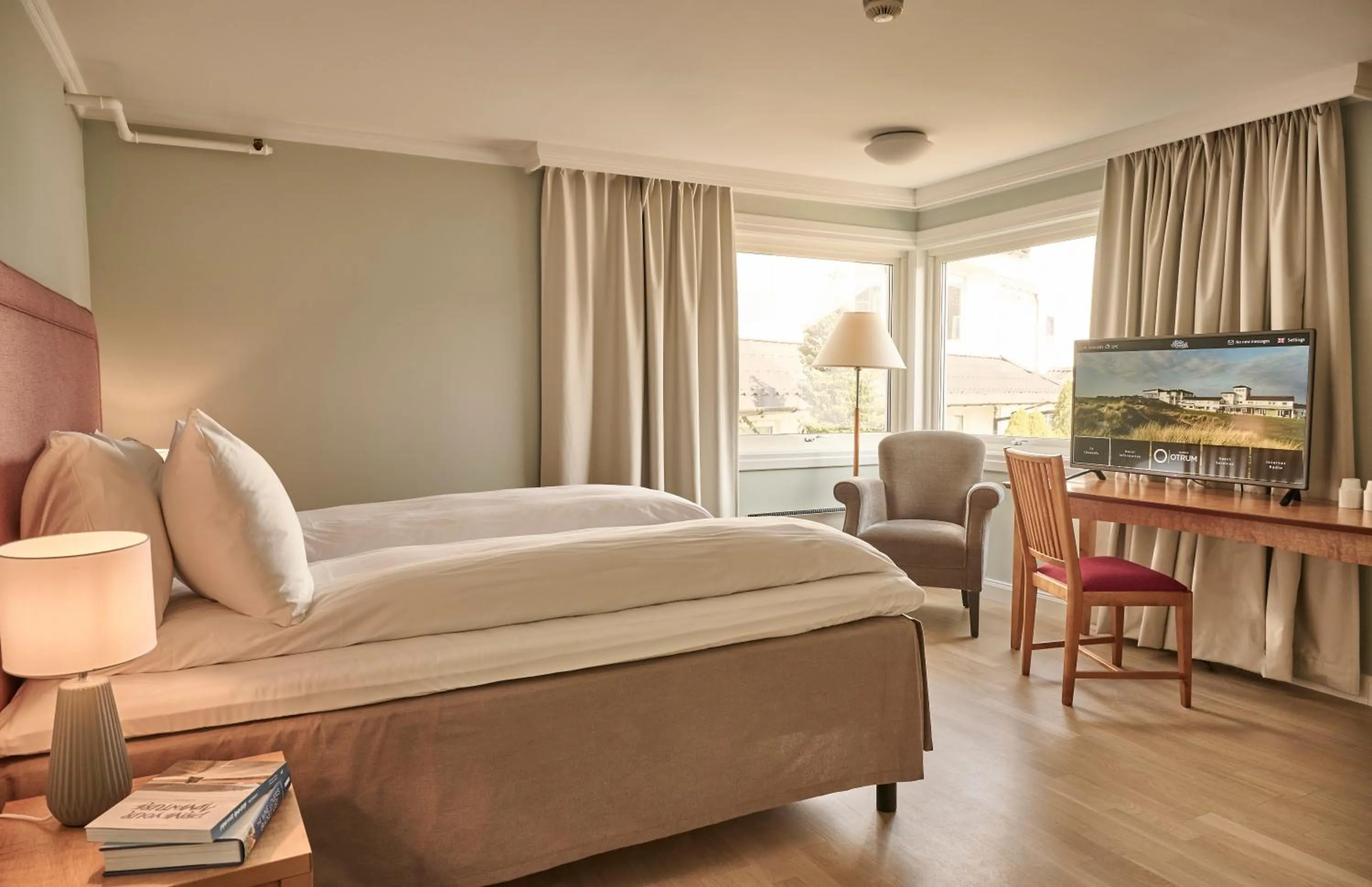 Bed in Sola Strand Hotel