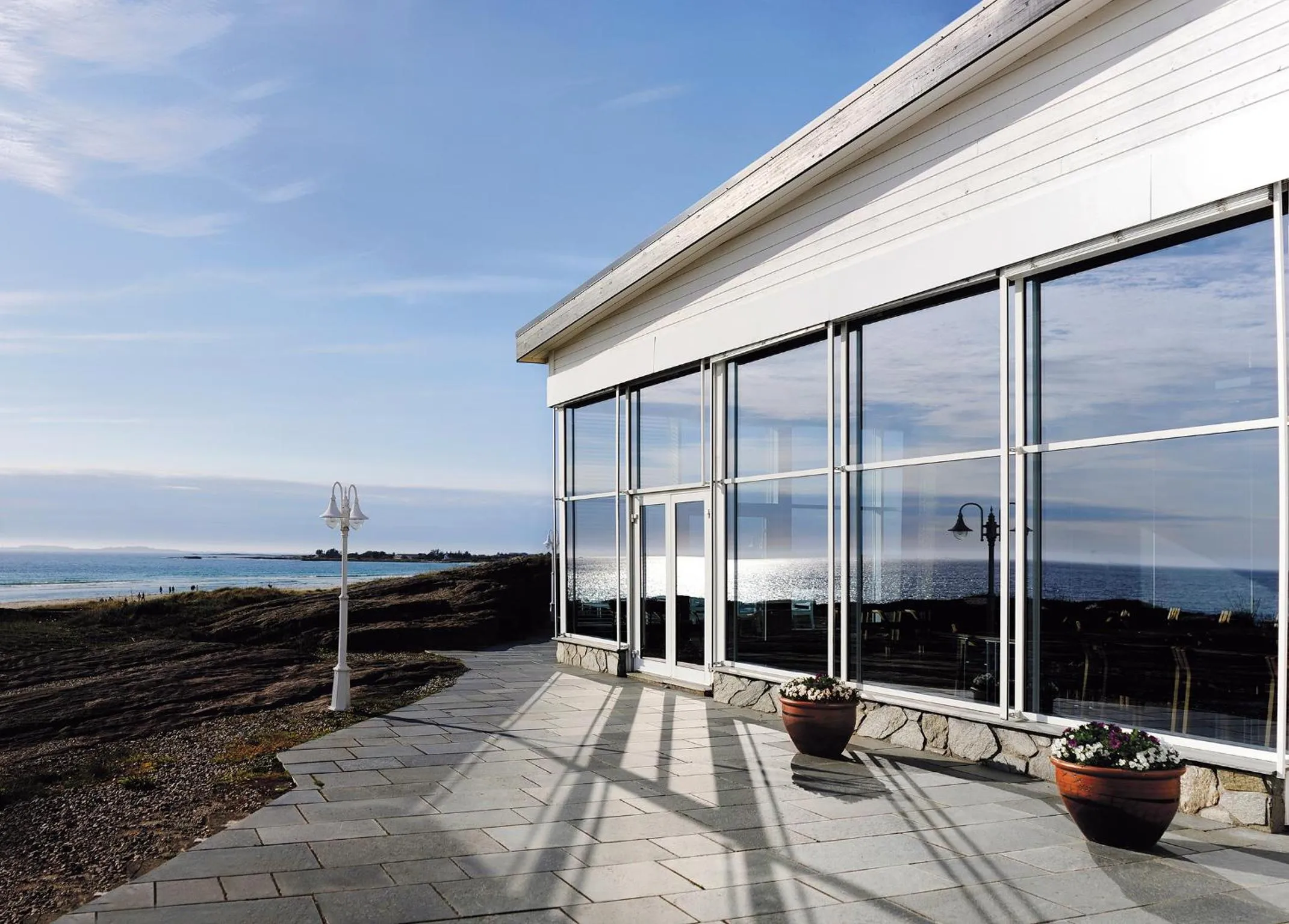 Facade/entrance in Sola Strand Hotel