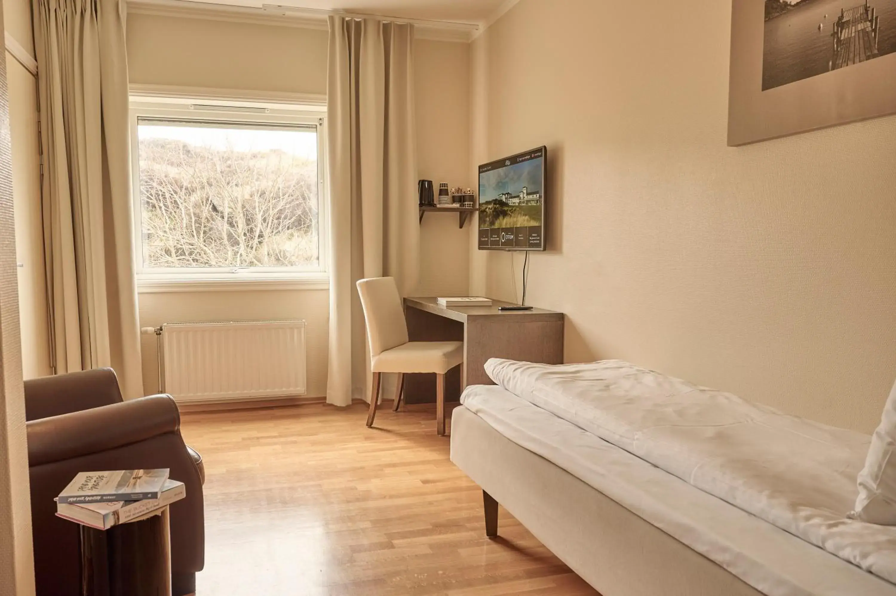 Single Room in Sola Strand Hotel Single Room in Sola Strand Hotel