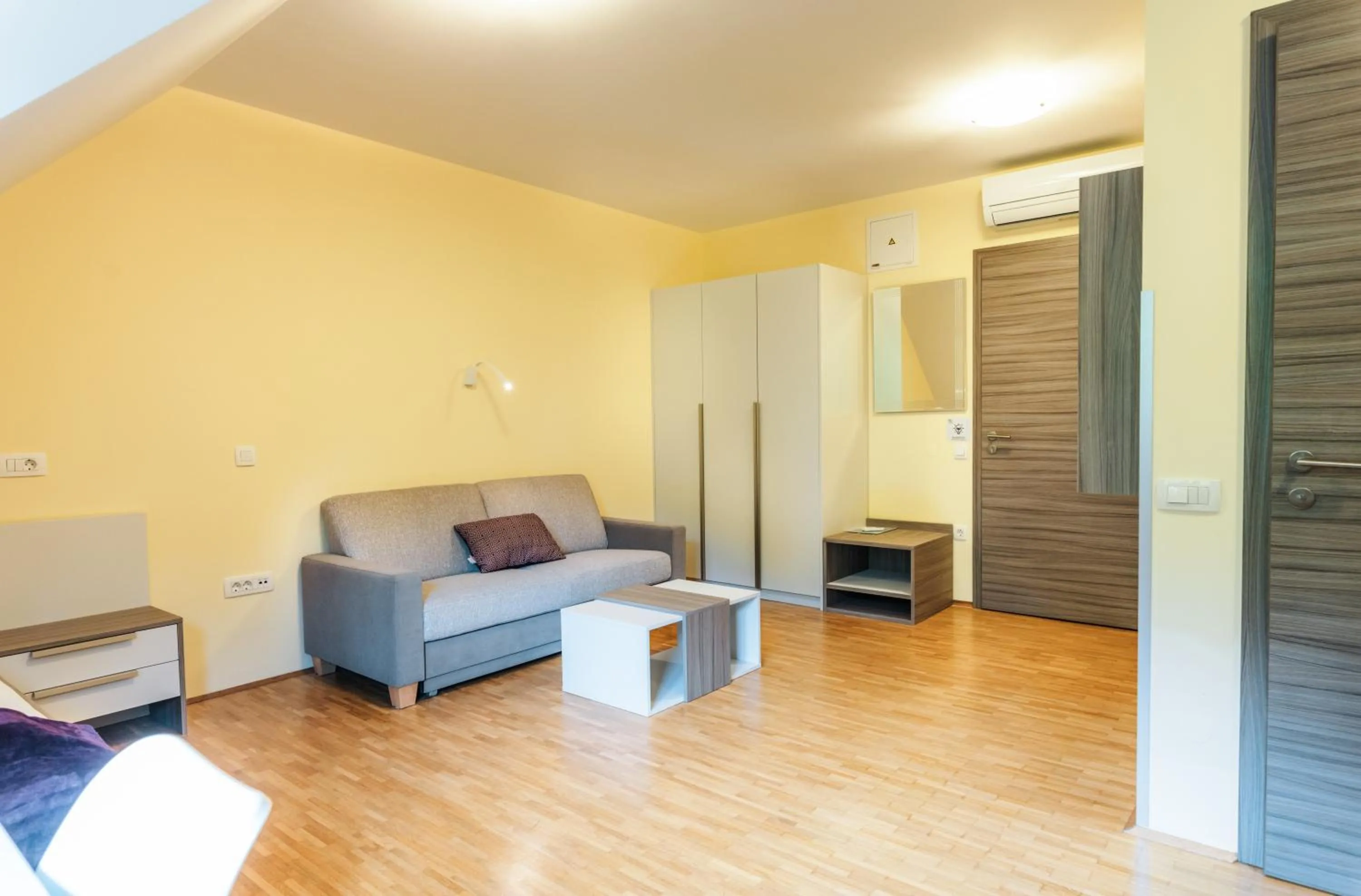 Photo of the whole room in Dvorec Trebnik - SOBE