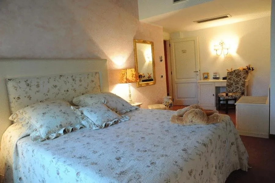 Bed in Villa Baroni