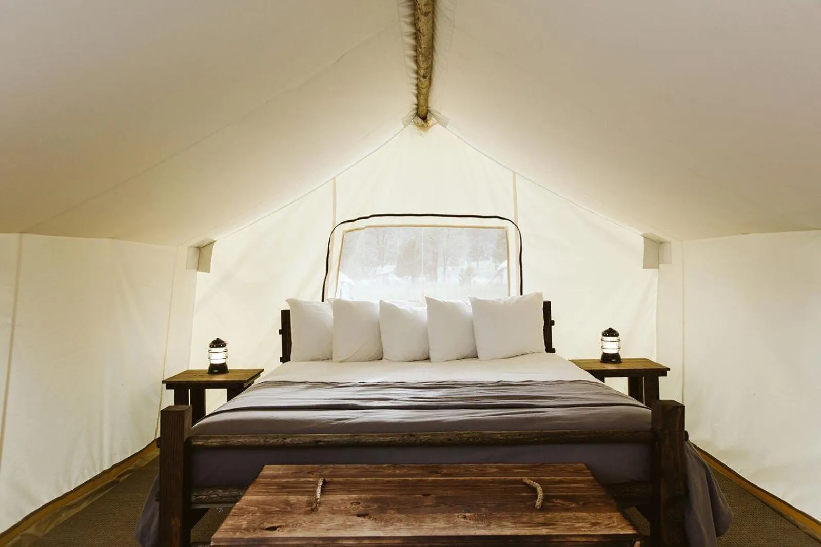 Bedroom, Bed in Under Canvas Mount Rushmore