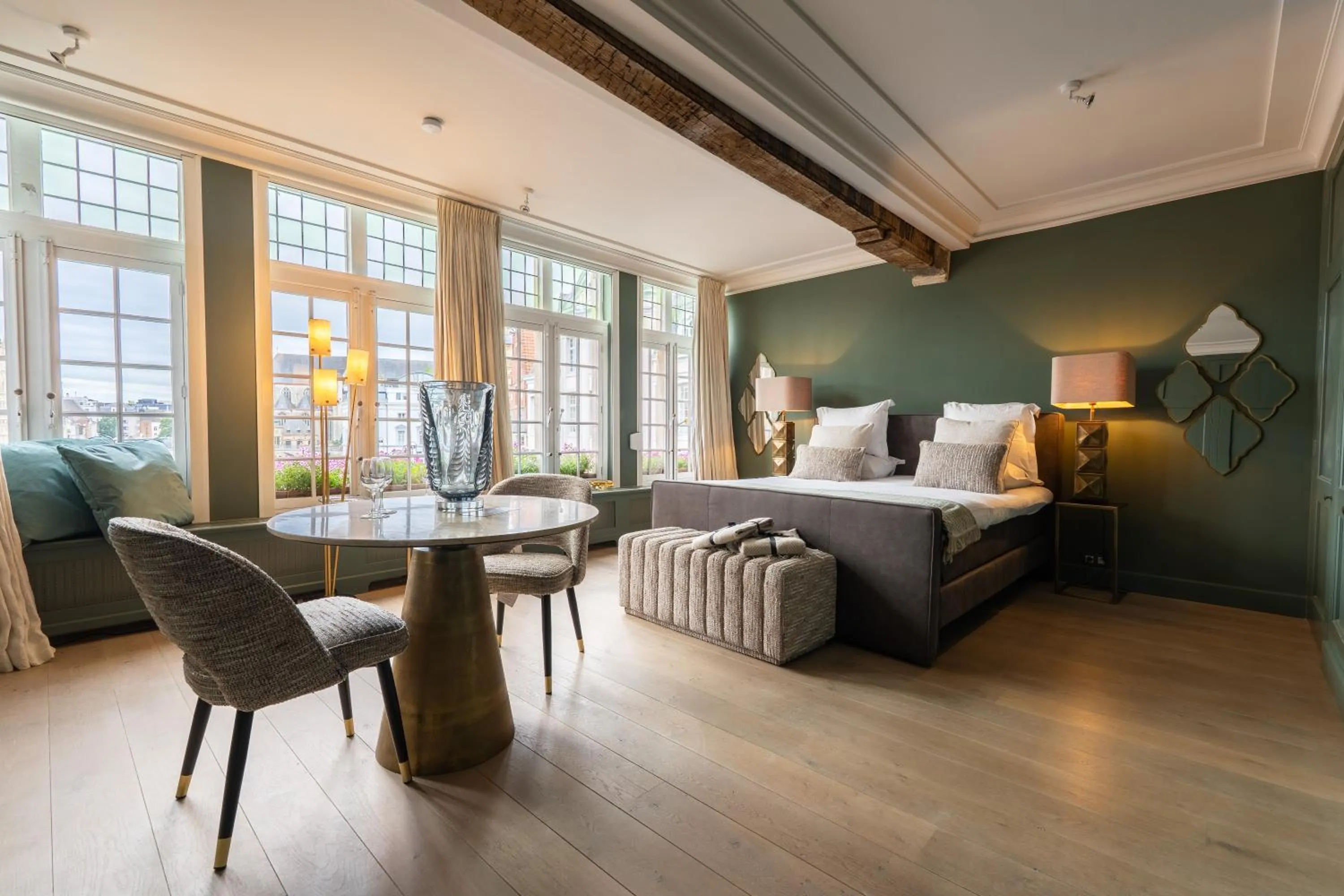 Bedroom, Bed in Rooms With A View