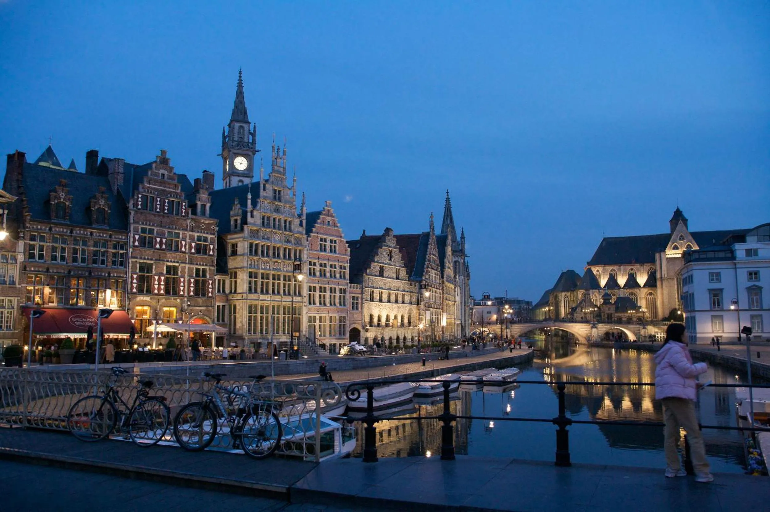 View (from property/room) in Rooms With A View